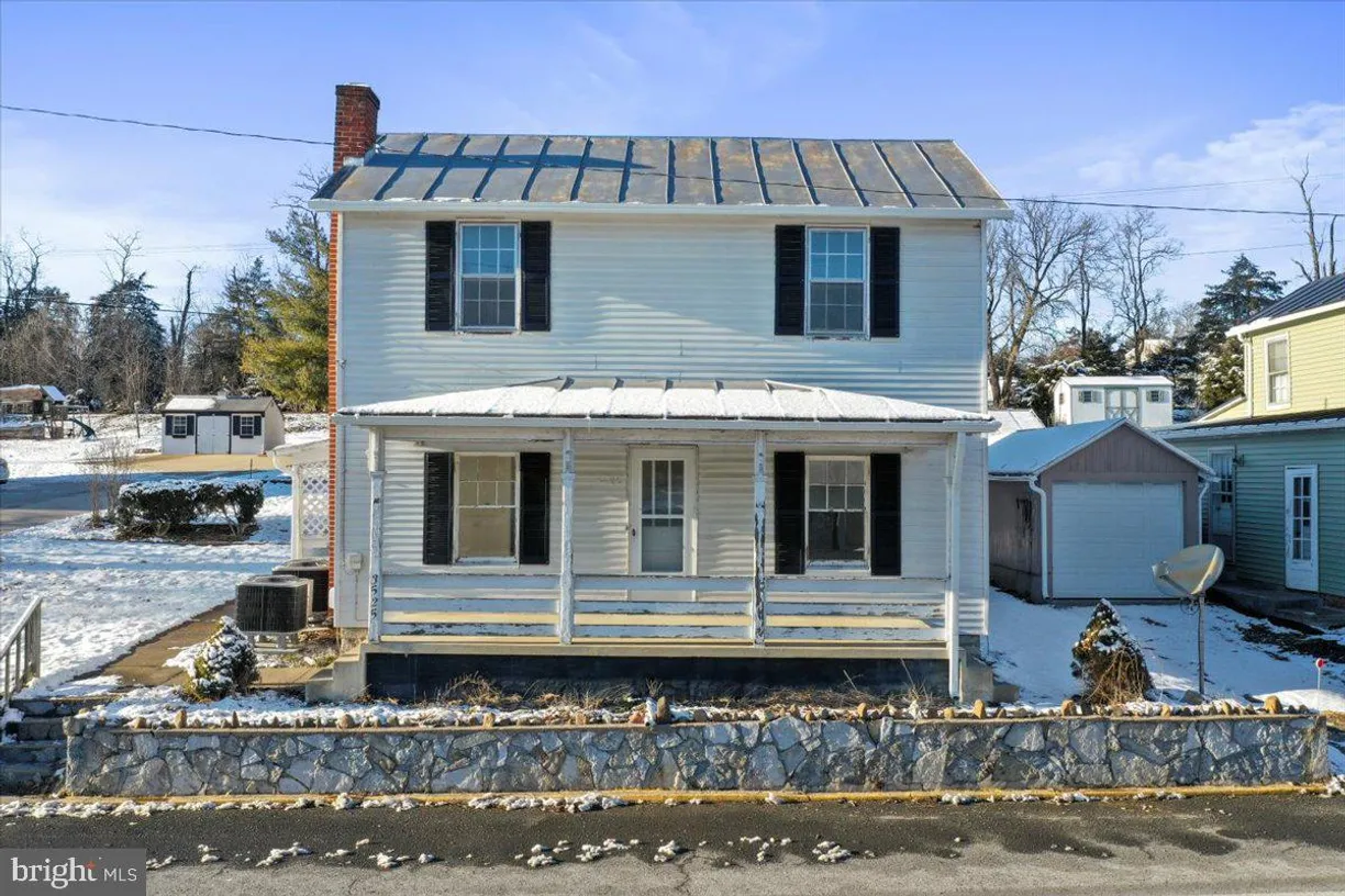 Washington Metro Area Real Estate | View 3525 N Main St | 4 Beds, 2 Baths