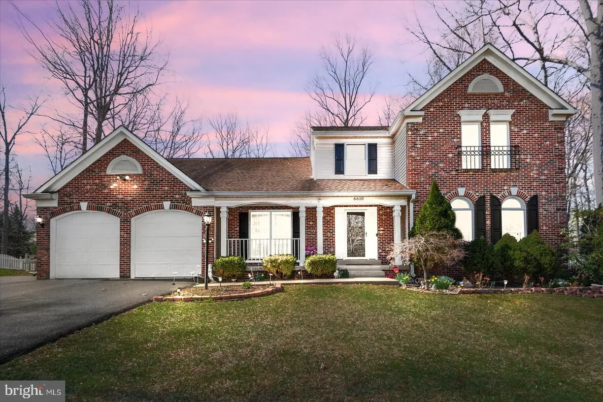Washington Metro Area Real Estate | View 6610 Willow Pond Dr | 4 Beds, 2 Baths