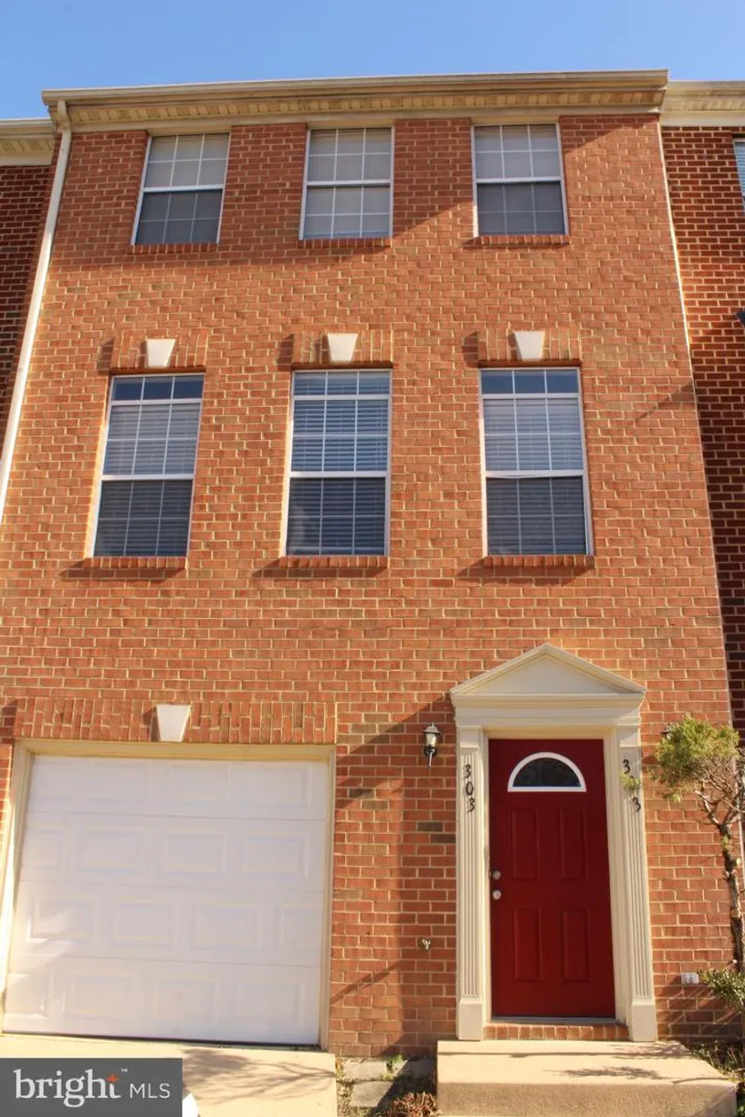 Washington Metro Area Real Estate | View 303 Dundee Pl | 3 Beds