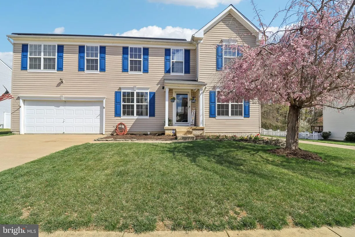 Washington Metro Area Real Estate | View 19 Glen Oak Rd | 4 Beds, 3 Baths