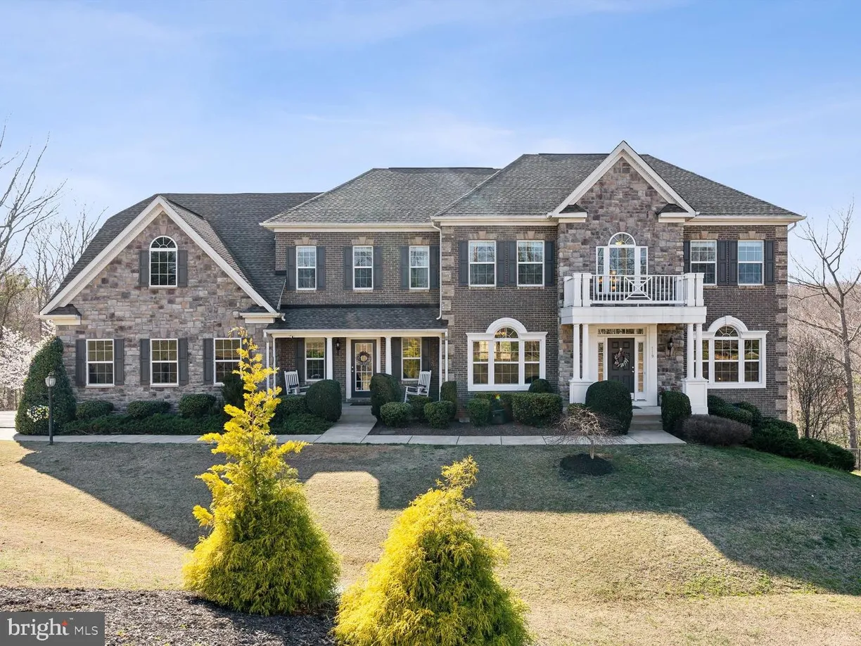 Washington Metro Area Real Estate | View 119 Brittany Manor Way | 5 Beds, 4 Baths