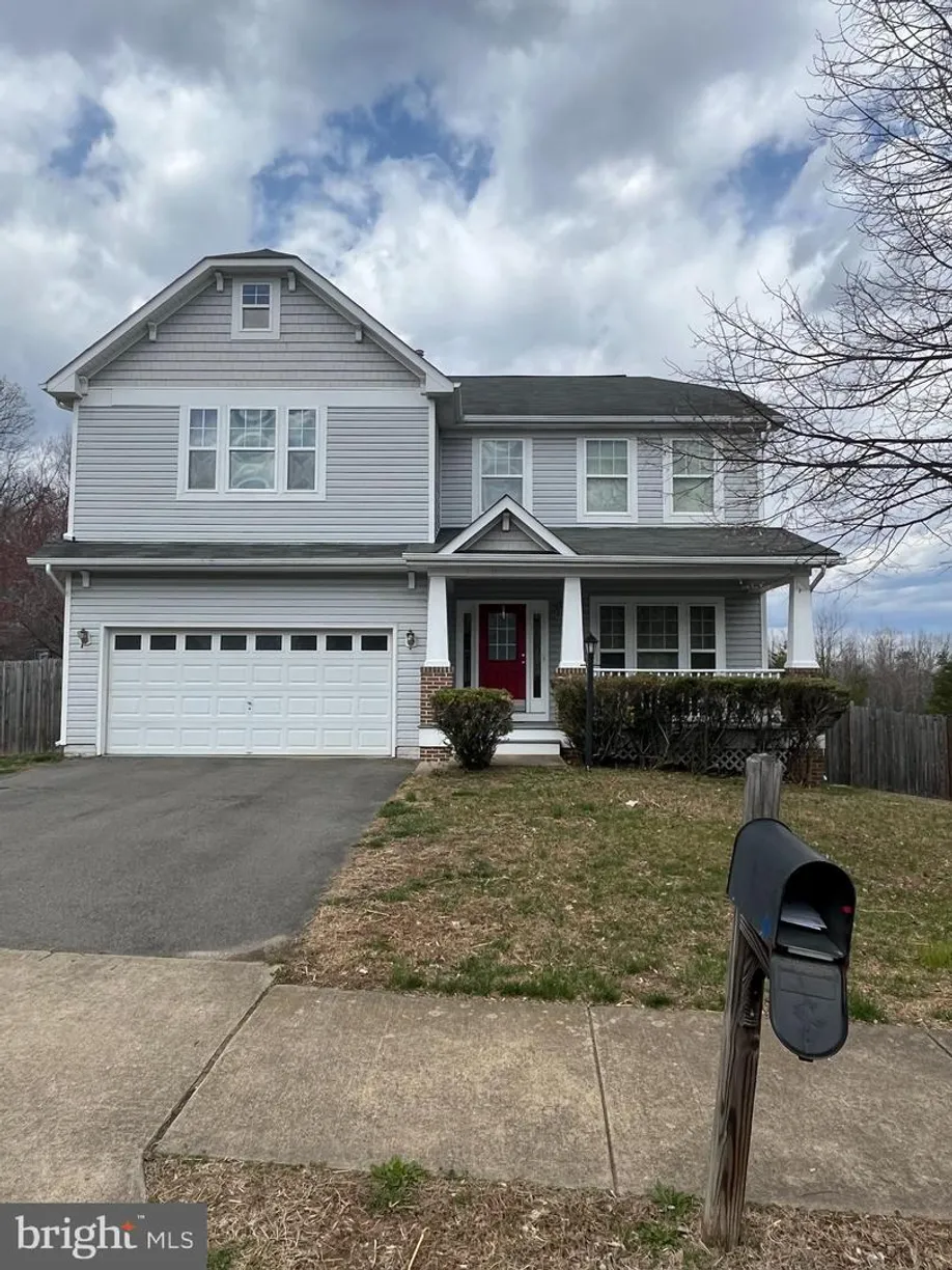 Washington Metro Area Real Estate | View 11 Wiltshire Dr | 4 Beds