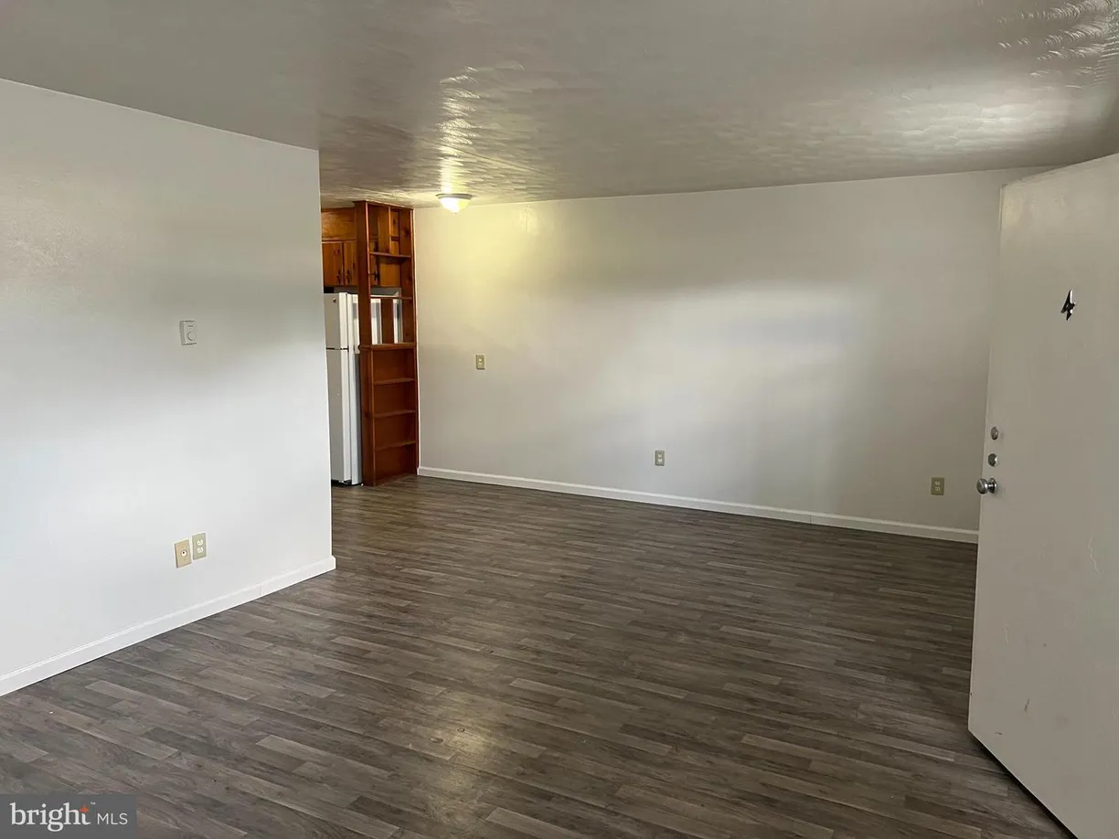 Washington Metro Area Real Estate | View 2259 Papermill Rd, 4 | Listing