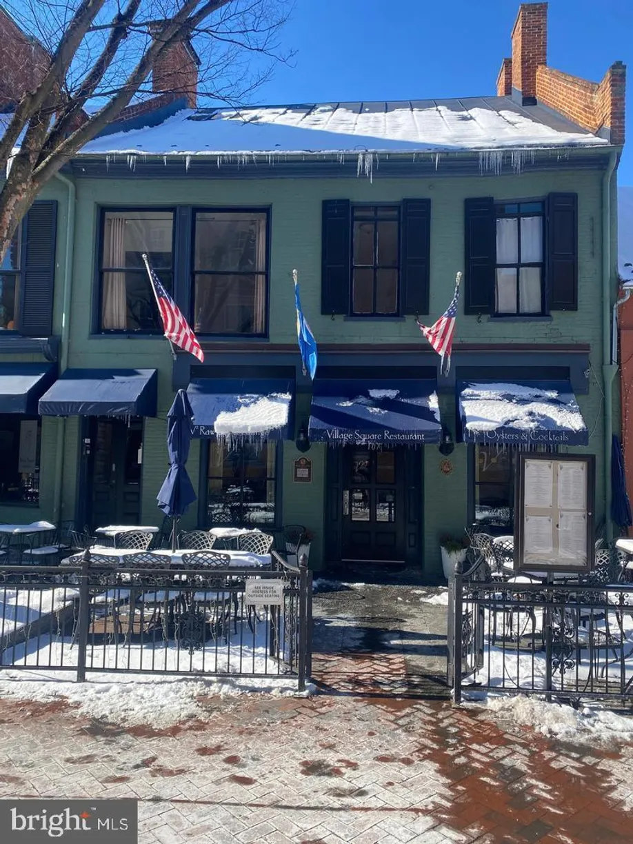 Washington Metro Area Real Estate | View 105 N Loudoun St, 2 | 1 Bed