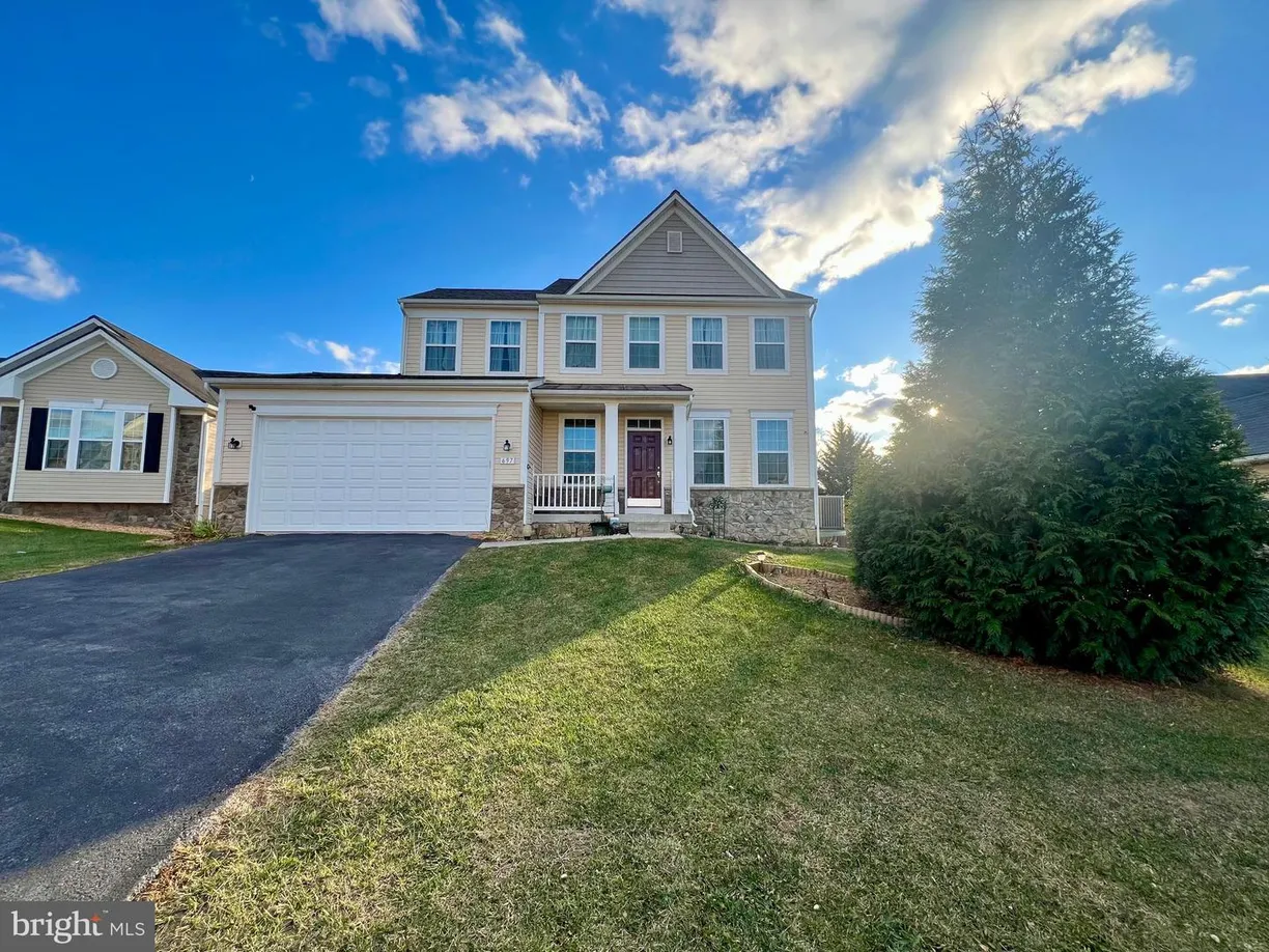Washington Metro Area Real Estate | View 697 Bentley Dr | 4 Beds