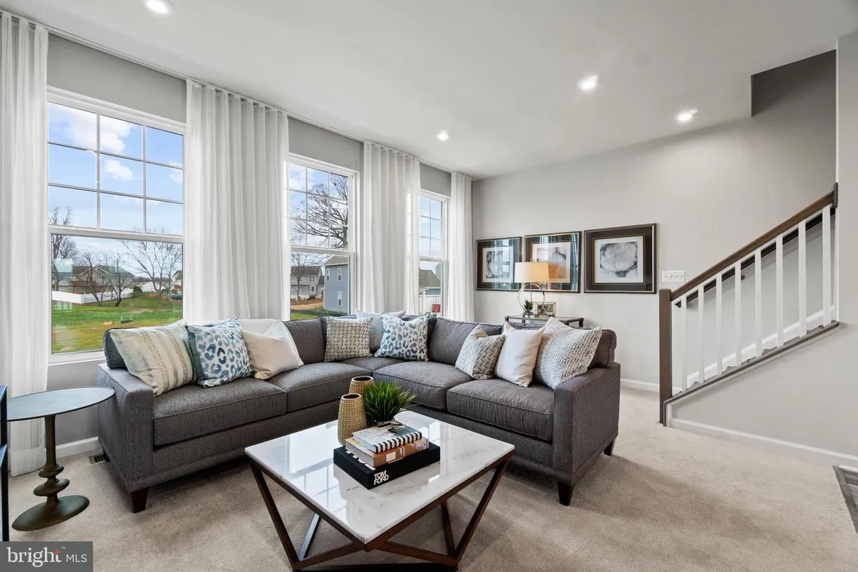 Washington Metro Area Real Estate | View 111 Anthem St | Listing