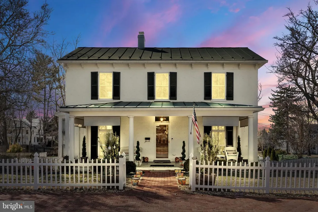 Washington Metro Area Real Estate | View 402 S Samuel St | Listing