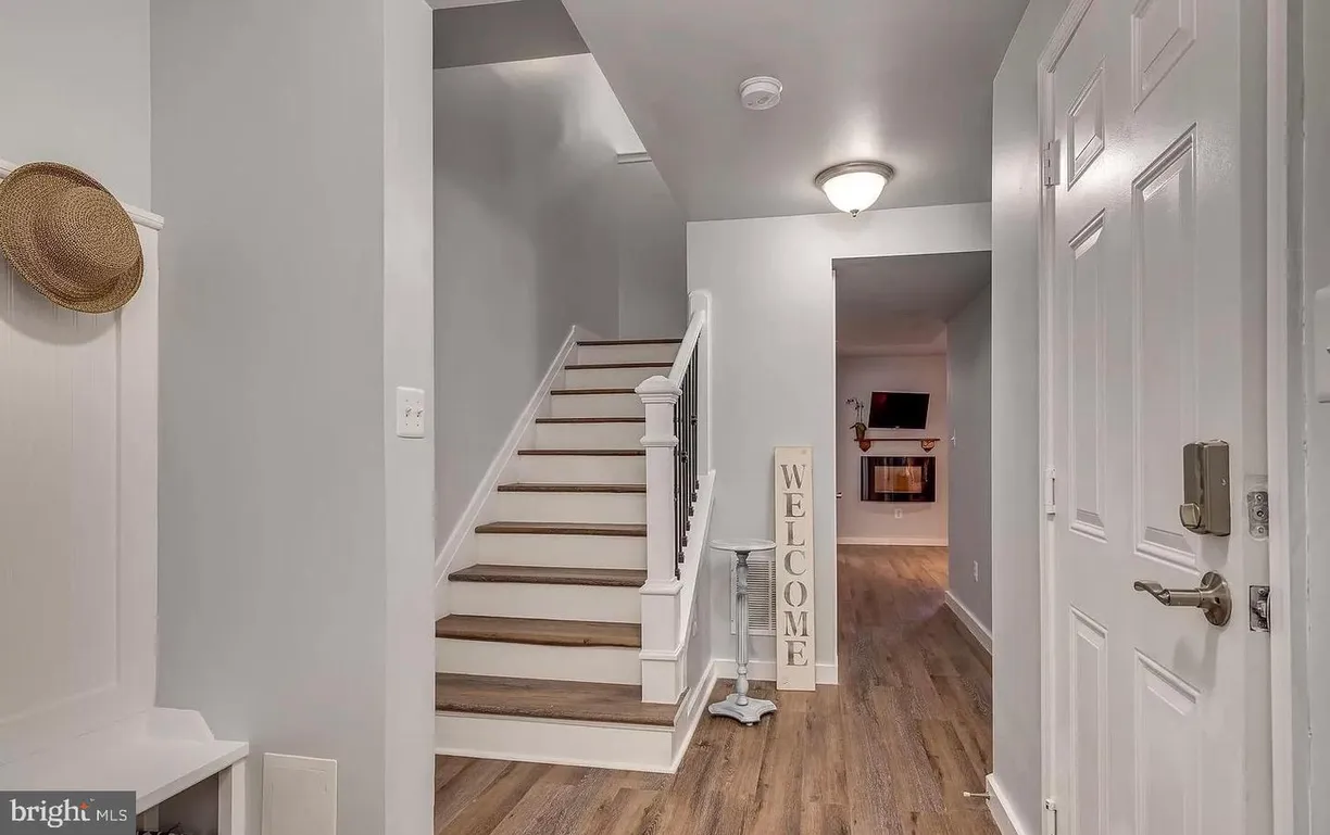 Washington Metro Area Real Estate | View 1217 Steed | Listing