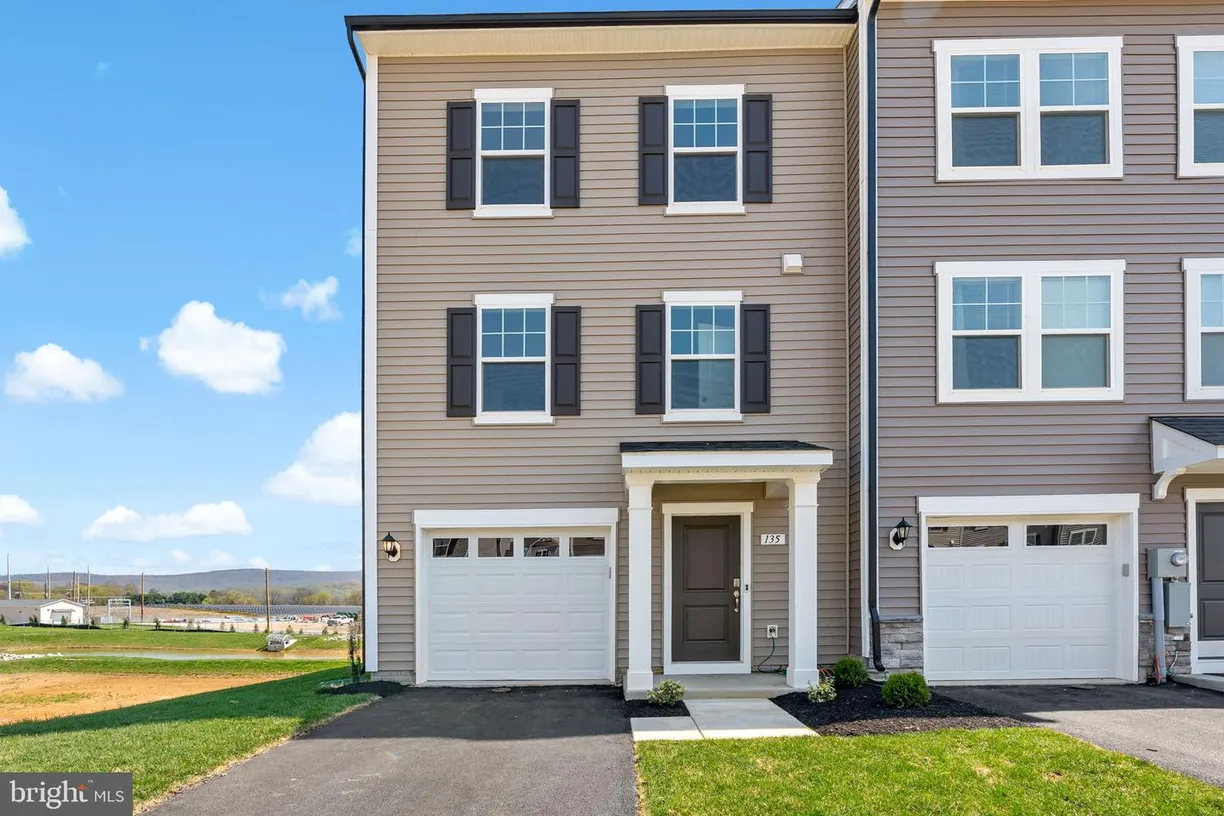 Washington Metro Area Real Estate | View 135 Armistead Pl | Listing