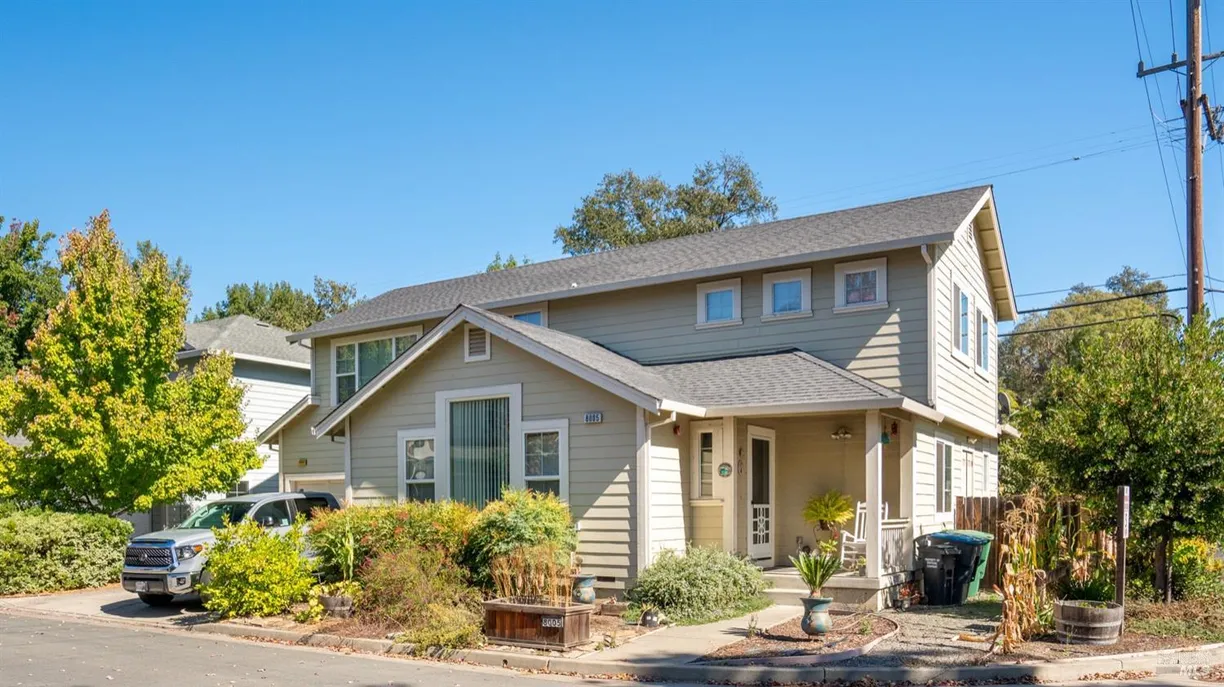 Northern California Real Estate | View 8005 Trenton | 6 Beds, 2 Baths