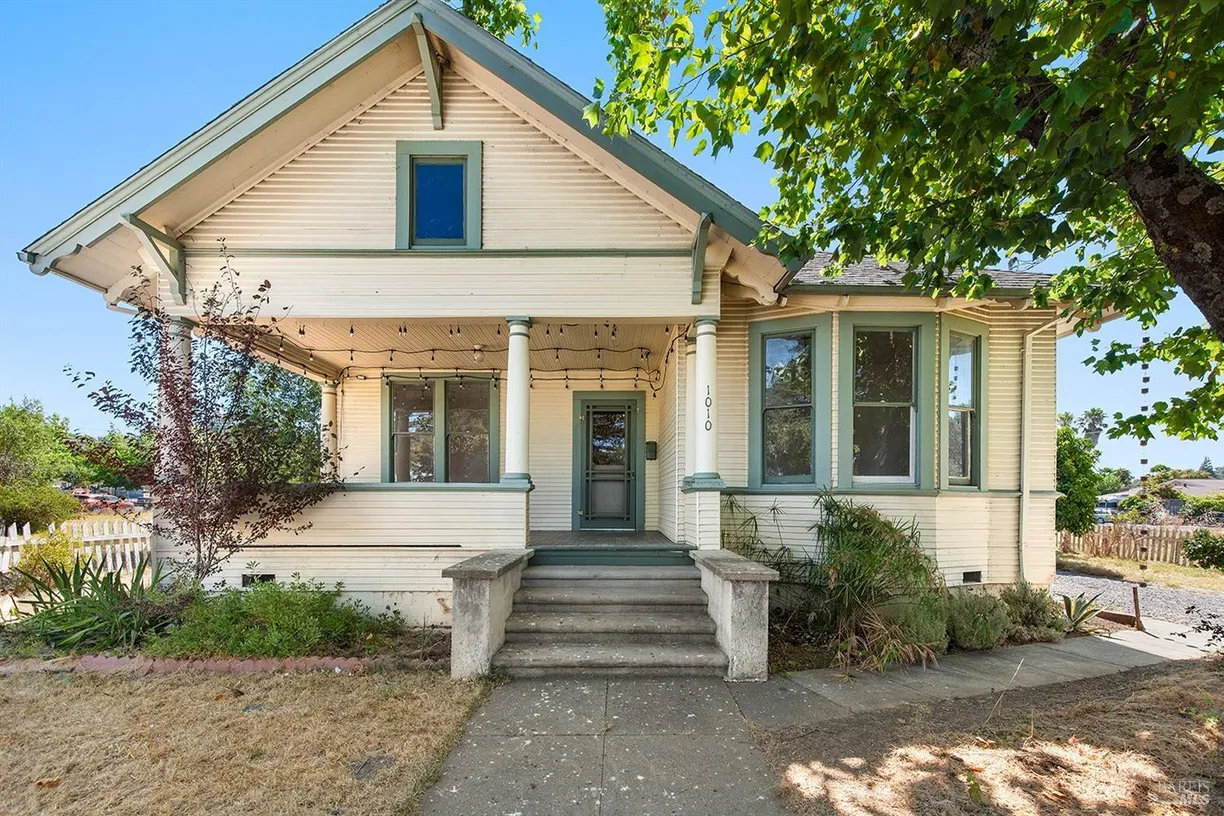 Northern California Real Estate | View 1010 University Street | Listing