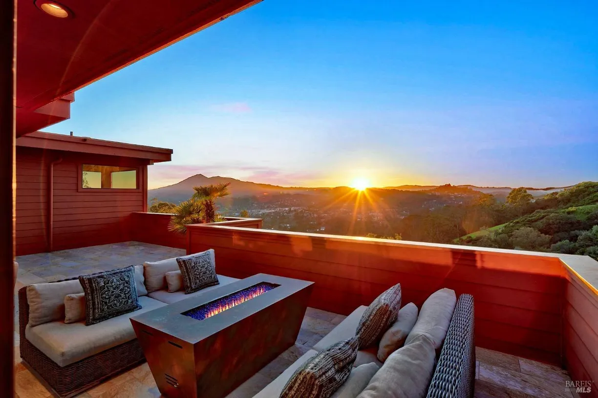 Northern California Real Estate | View 378 Margarita Drive | 4 Beds, 3 Baths