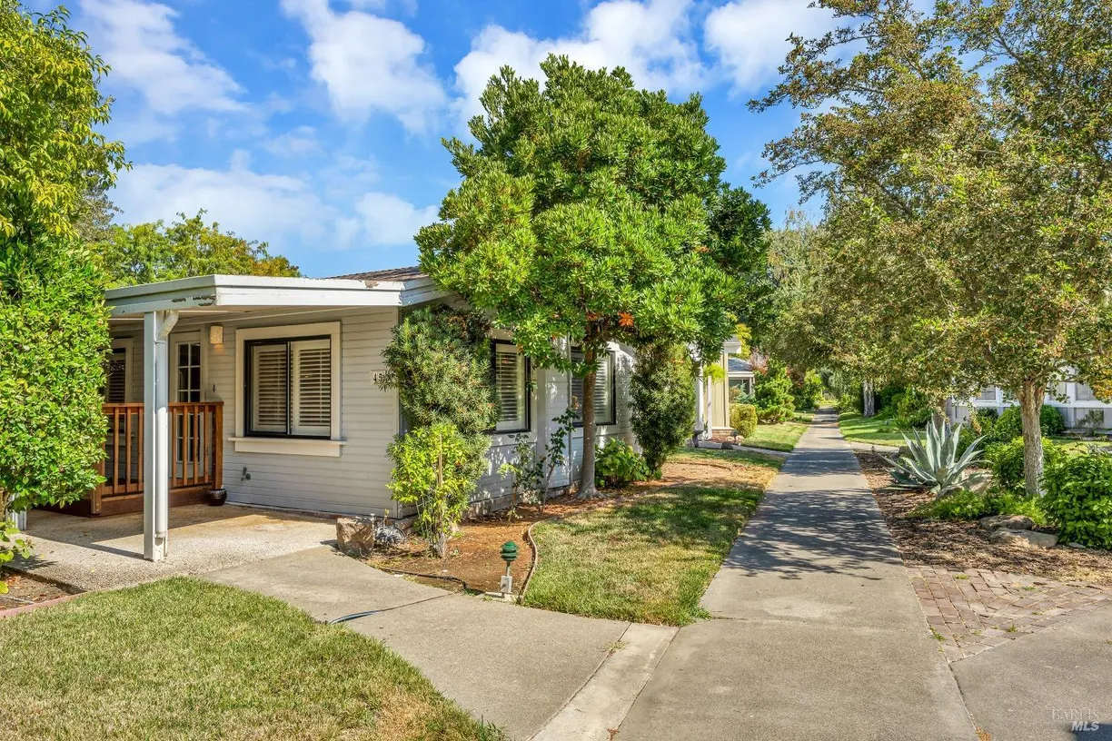 Northern California Real Estate | View 45 Laguna Seca | 2 Beds, 2 Baths