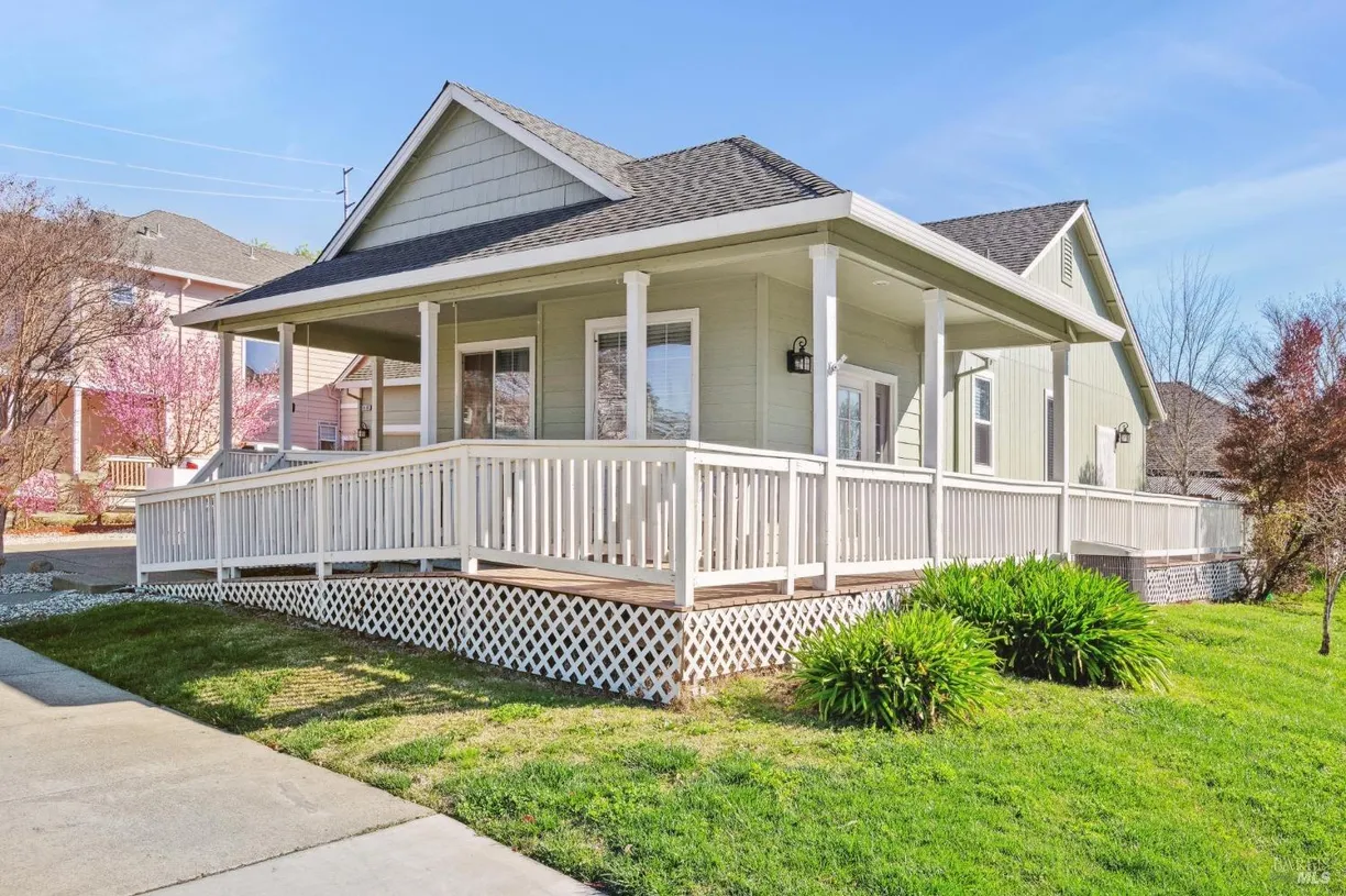 Northern California Real Estate | View 8860 Windsor Road | Listing