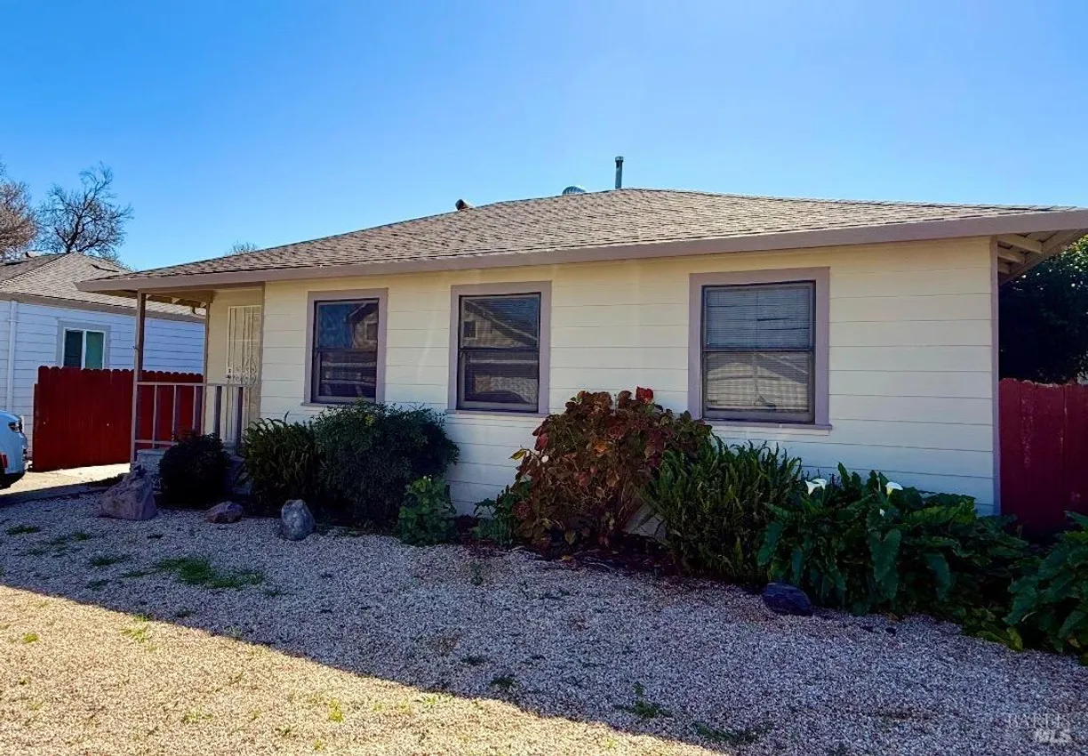 Northern California Real Estate | View  | 3 Beds, 1 Bath