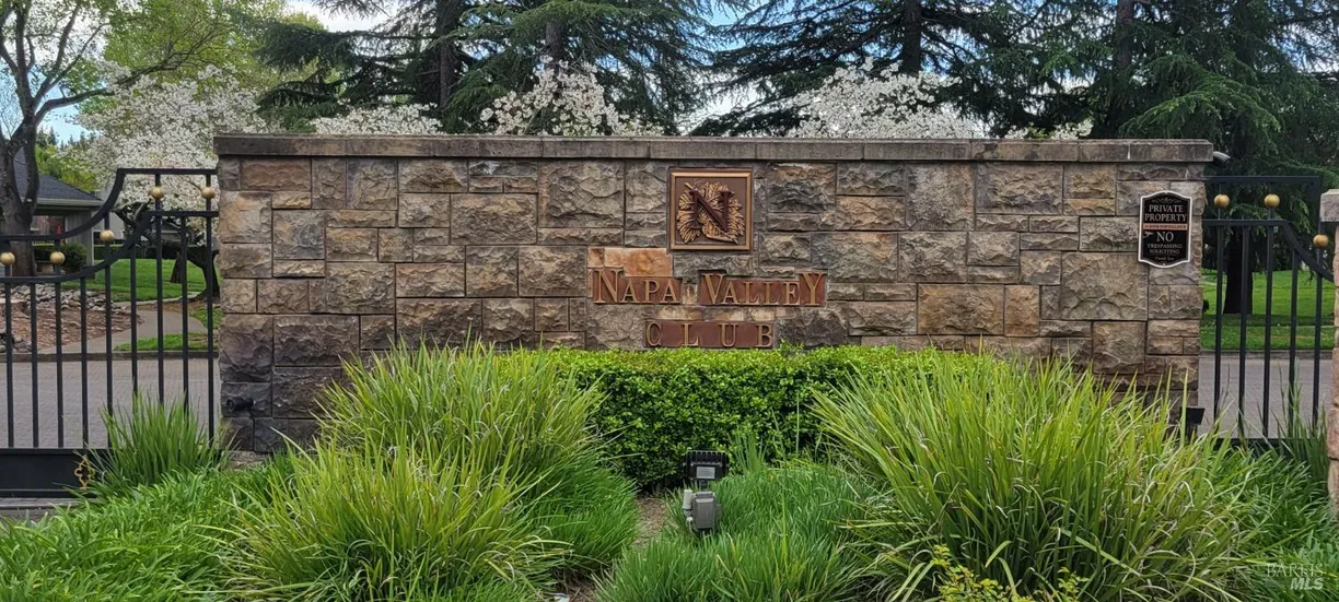 Northern California Real Estate | View 89 Valley Club Circle | 2 Beds, 2 Baths
