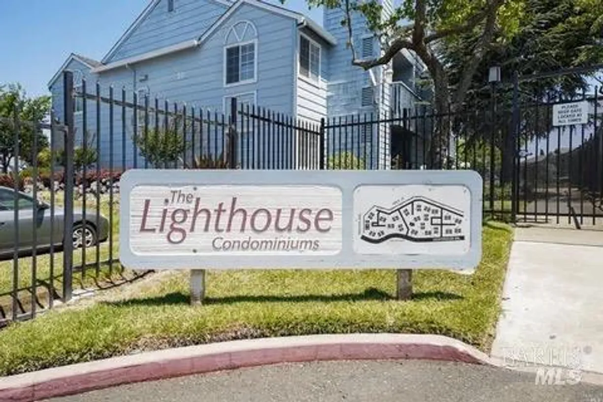 Northern California Real Estate | View 141 W Lighthouse Drive | Listing