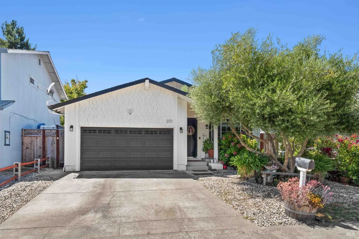 Northern California Real Estate | View  | 3 Beds, 2 Baths