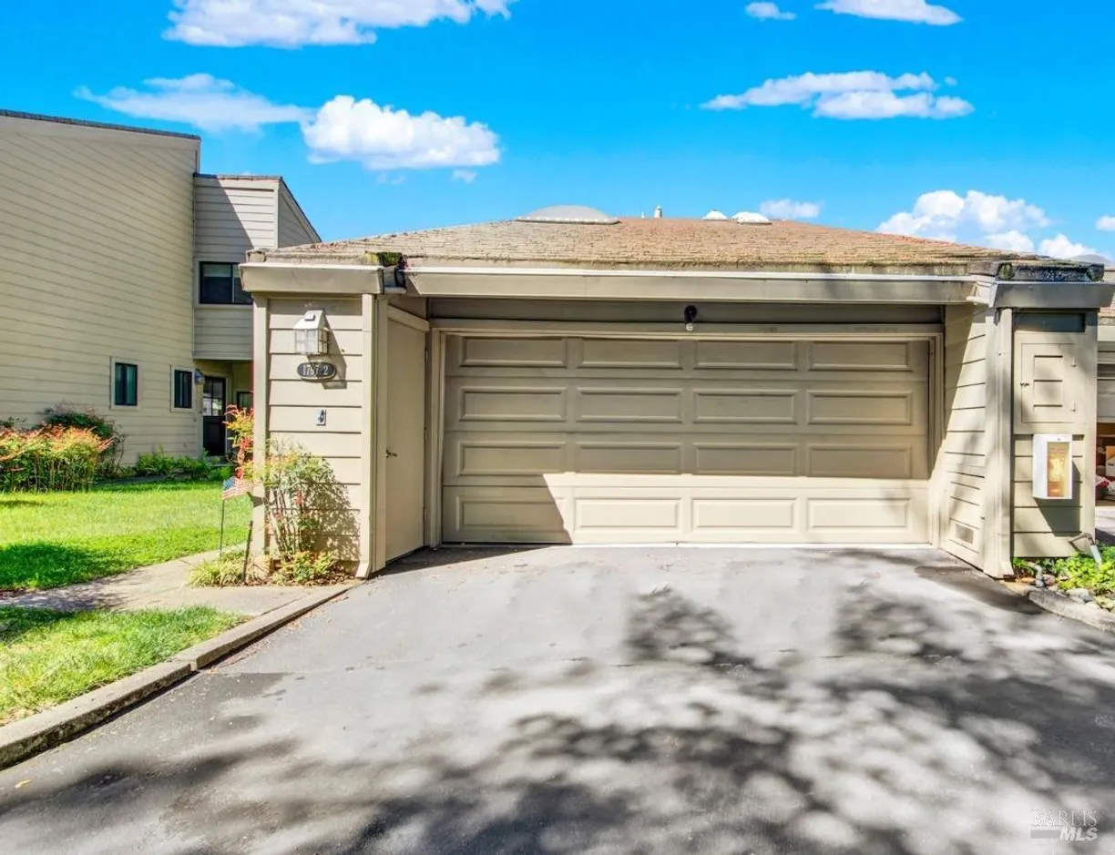 Northern California Real Estate | View 1797 Silverado Trail, 2 | 3 Beds, 2 Baths