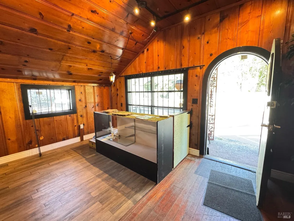 Northern California Real Estate | View 10665 River | Listing