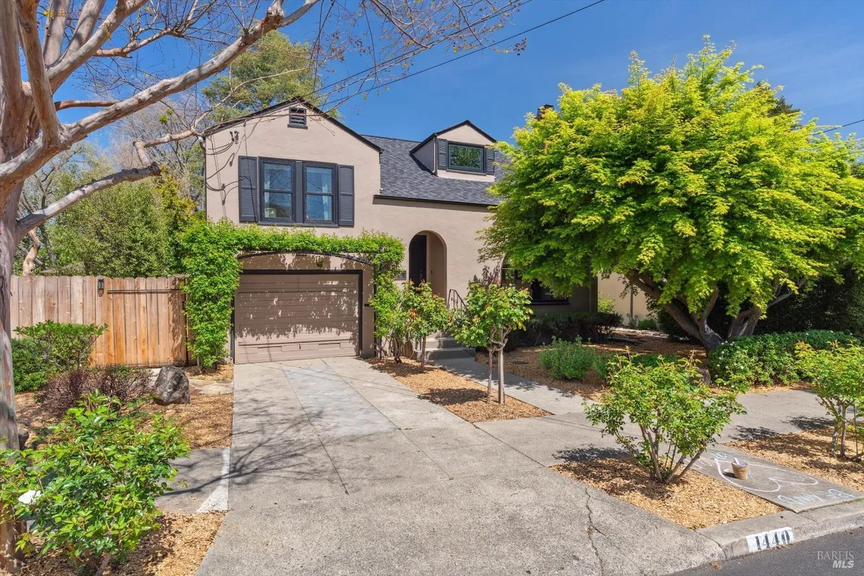 Northern California Real Estate | View 1440 Spruce Street | 3 Beds, 2 Baths