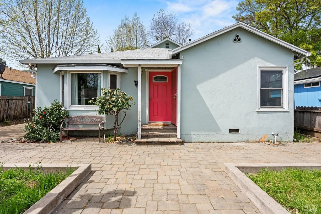 Northern California Real Estate | View 5 Lorraine Street | 3 Beds, 2 Baths