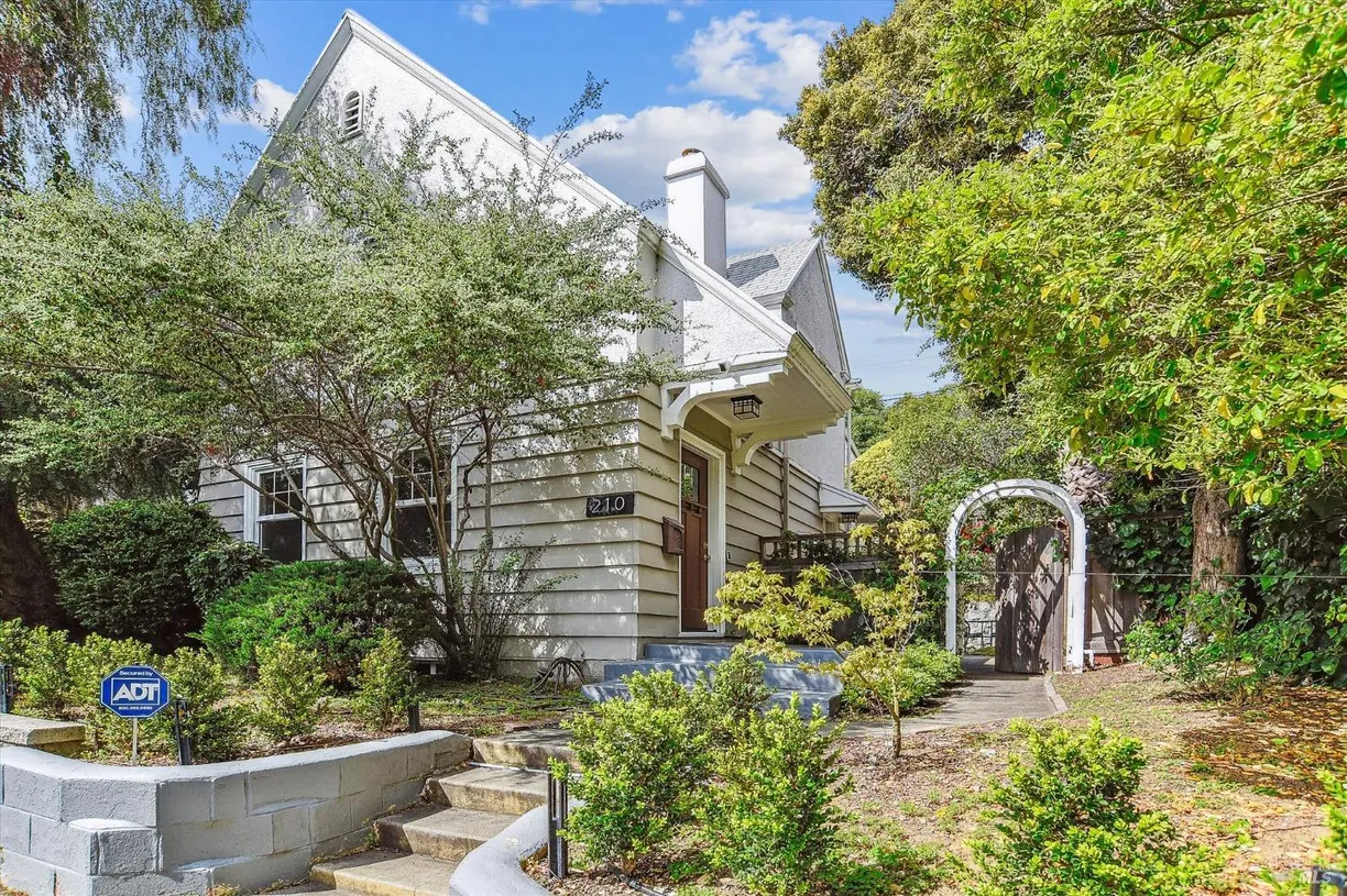 Northern California Real Estate | View 210 B Street | Listing