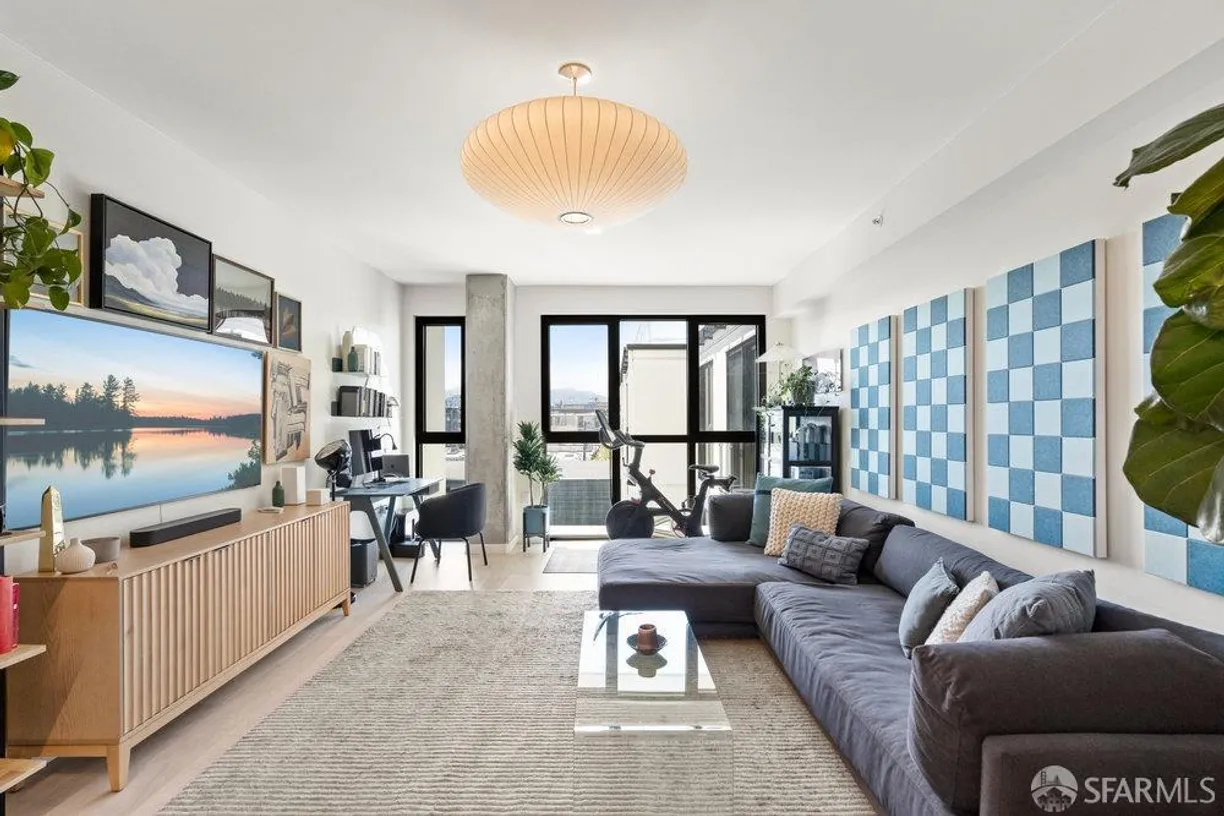 Northern California Real Estate | View 88 Arkansas Street, 515 | 1 Bed, 1 Bath