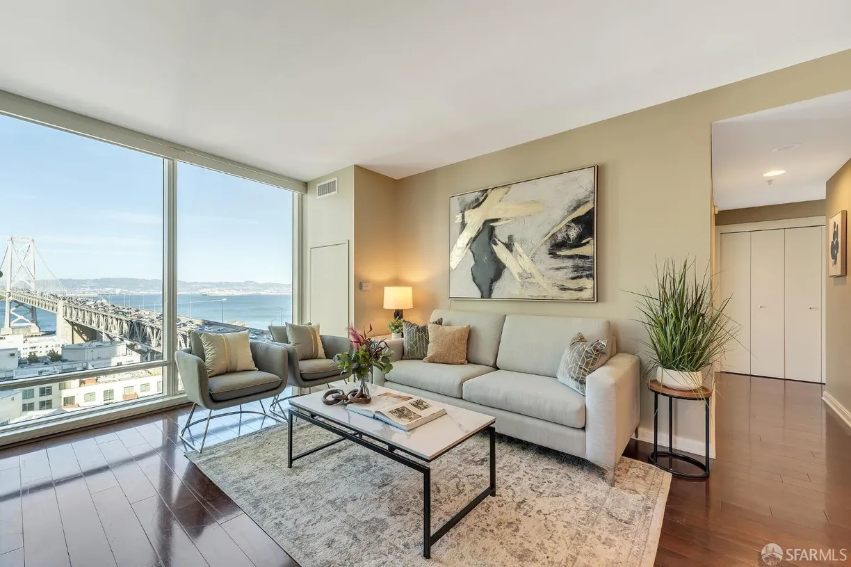 Northern California Real Estate | View 425 1st Street, 1508 | 1 Bed, 1 Bath