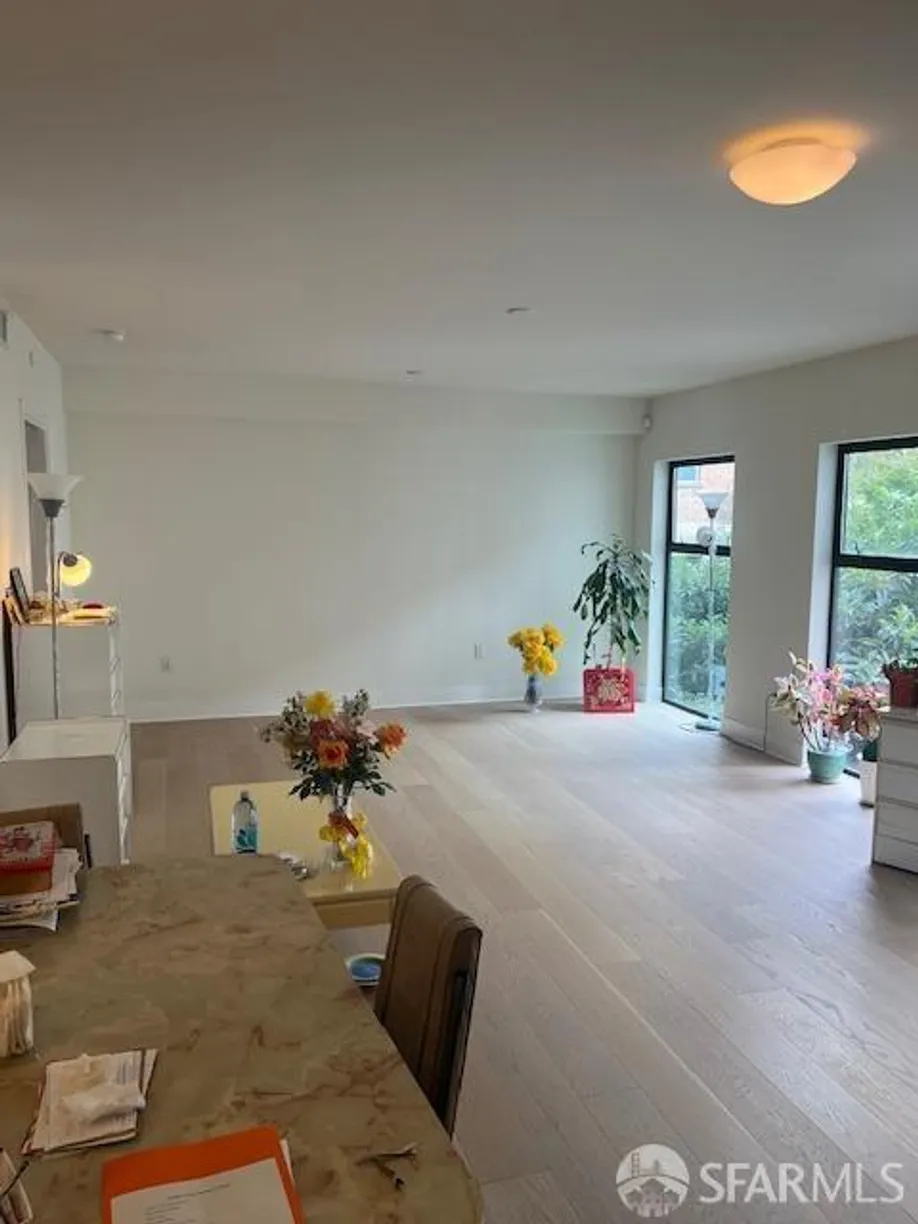 Northern California Real Estate | View 1080 Sutter Street, 402 | Listing
