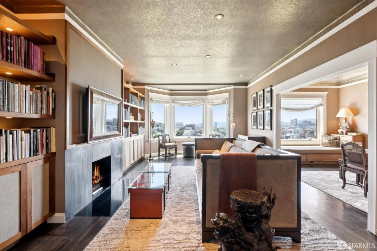 Northern California Real Estate | View 2111 Hyde Street, 403 | 1 Bed, 1 Bath