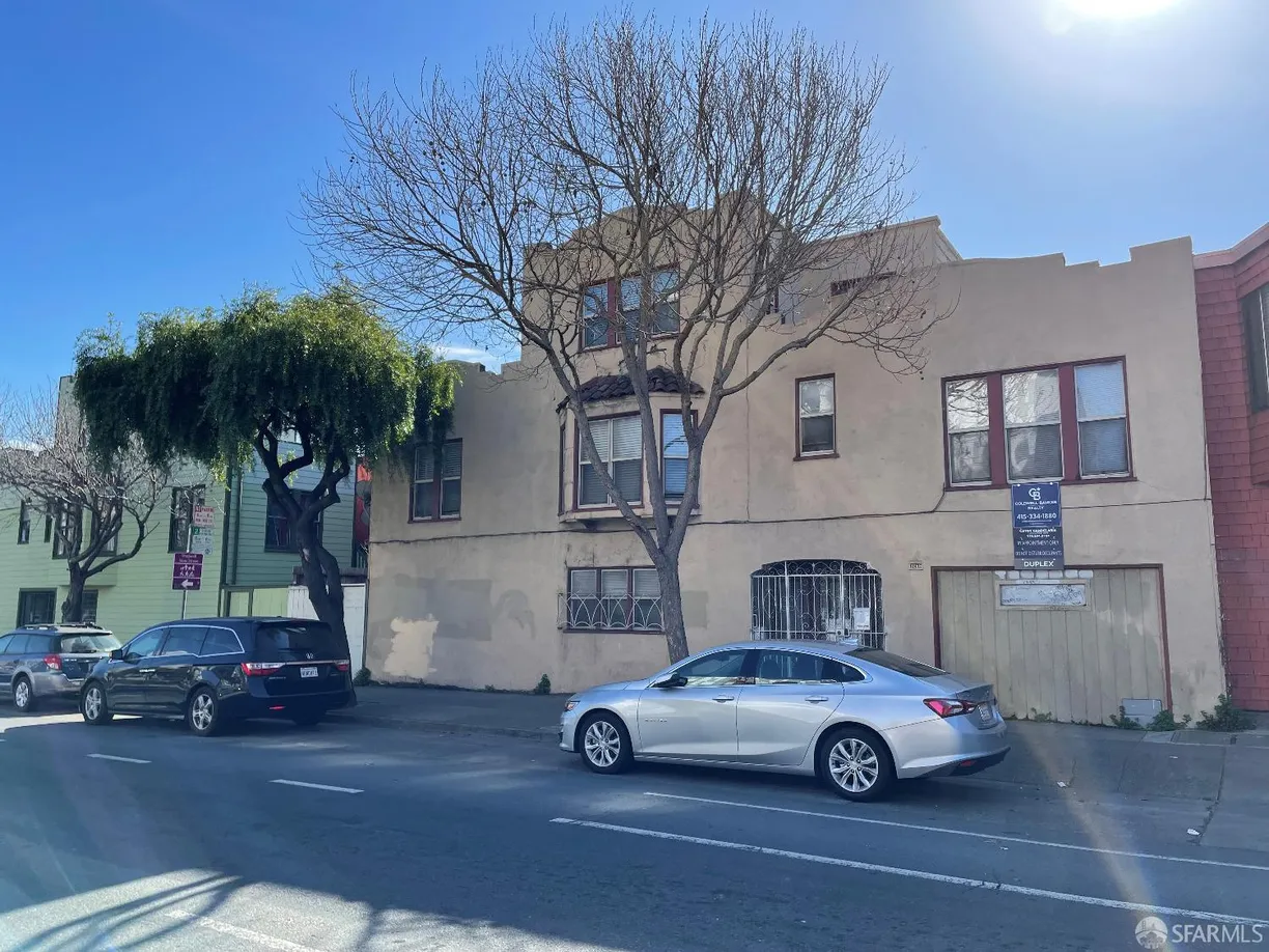 Northern California Real Estate | View 3265 Cesar Chavez Street | 3 Beds, 2 Baths