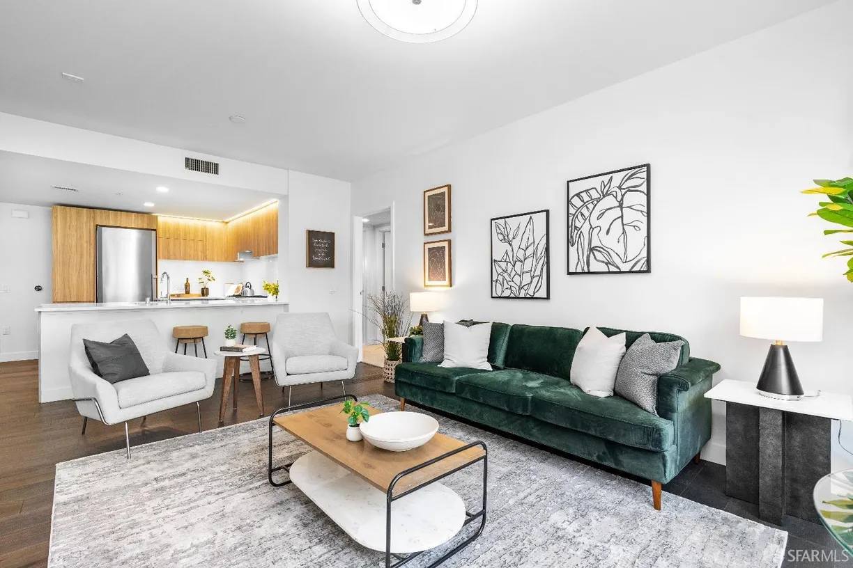 Northern California Real Estate | View 1300 22nd Street, 313 | 2 Beds, 2 Baths