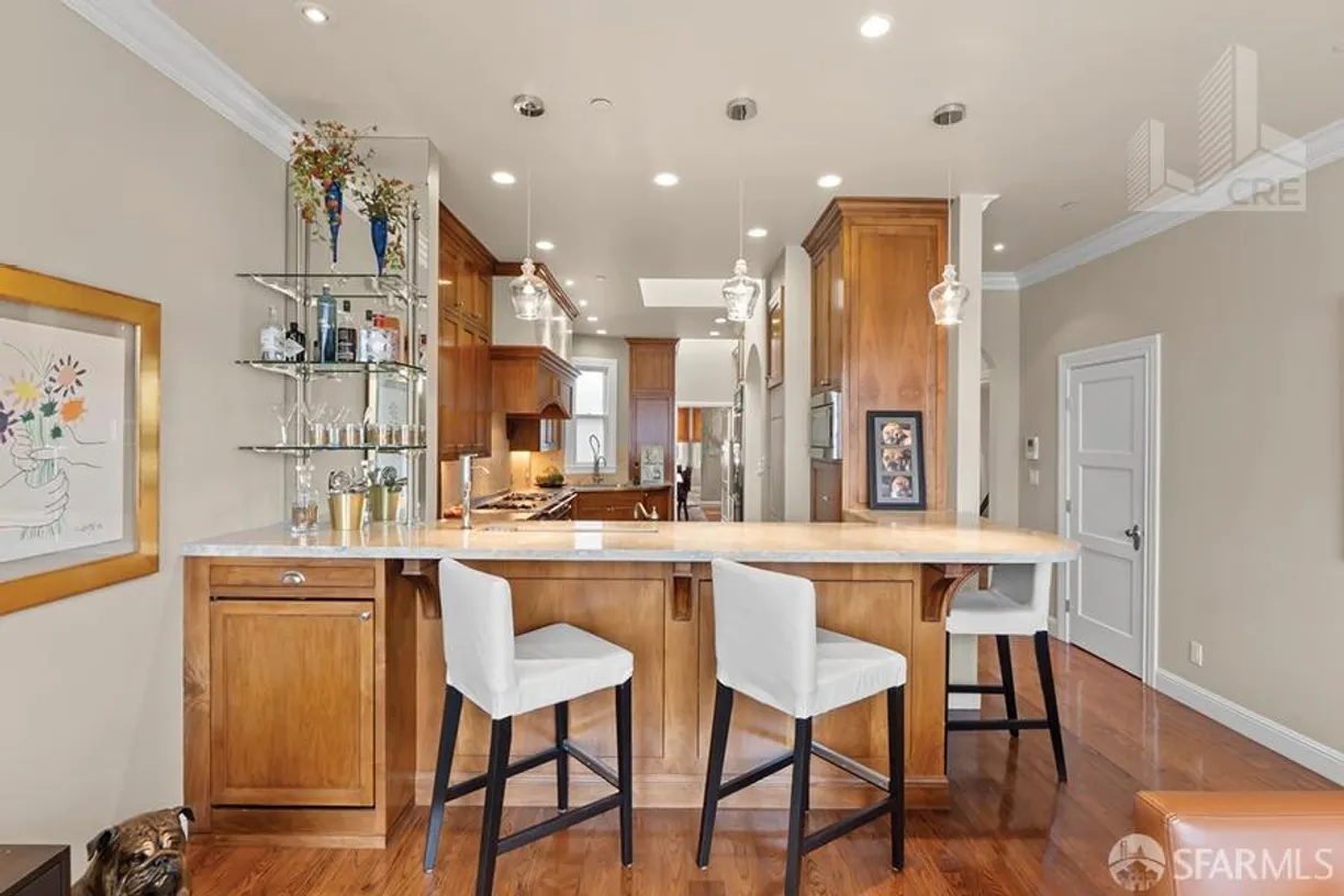 Northern California Real Estate | View 824 Vallejo Street | Listing