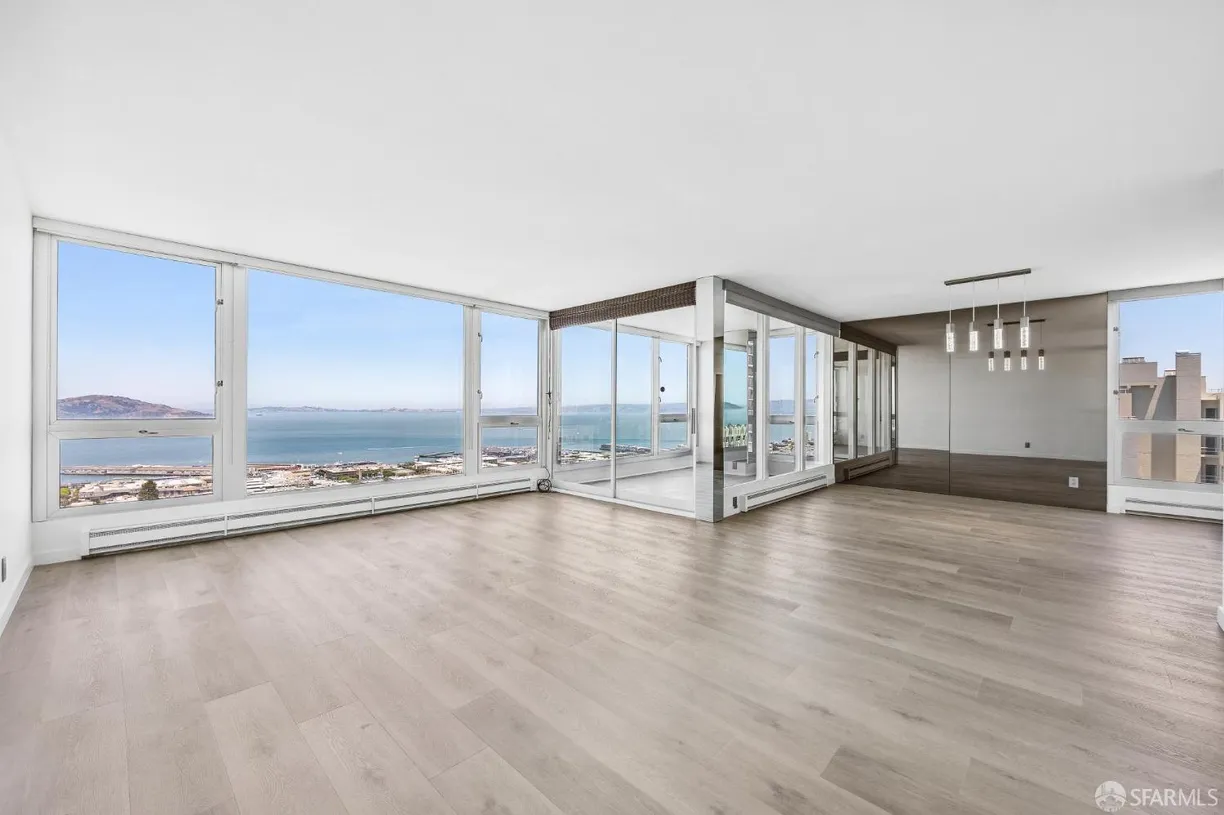 Northern California Real Estate | View 1070 Green Street, 1001 | Listing