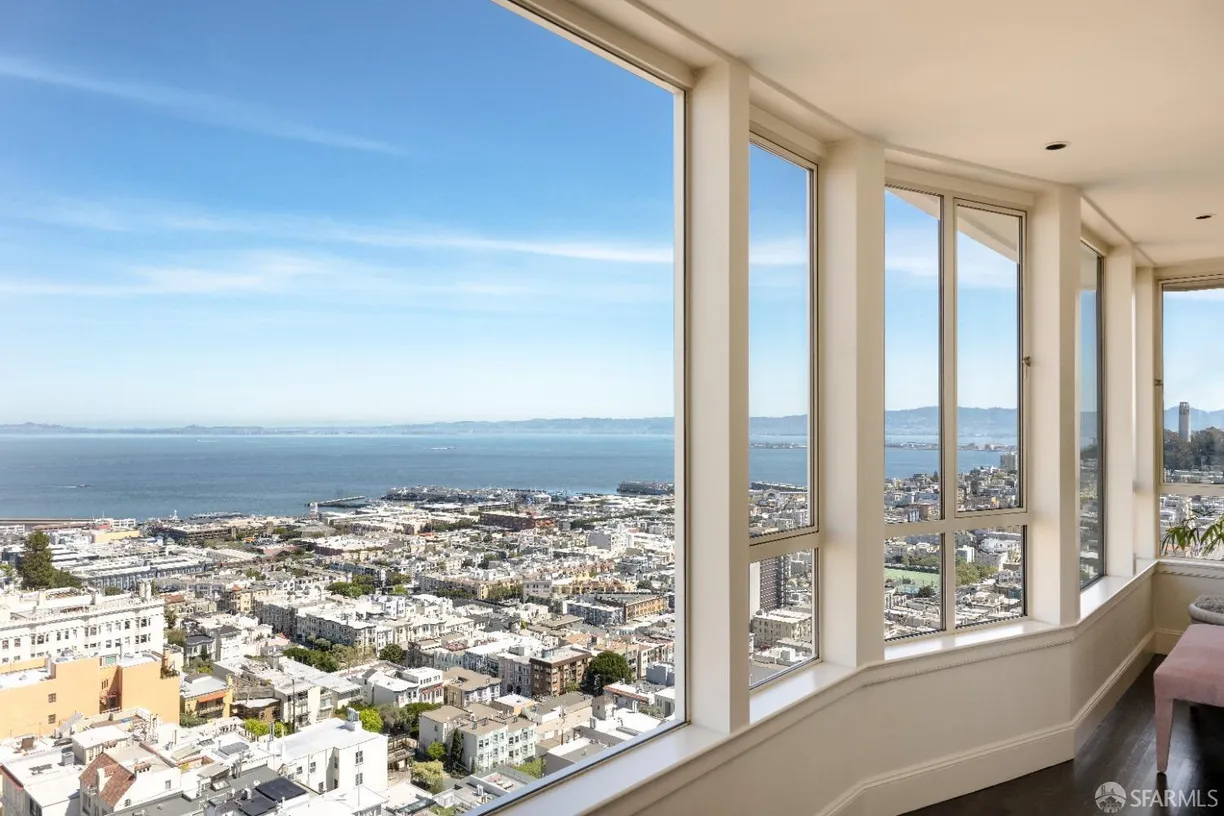 Northern California Real Estate | View 1100 Union Street, 1000 | 4 Beds, 4 Baths