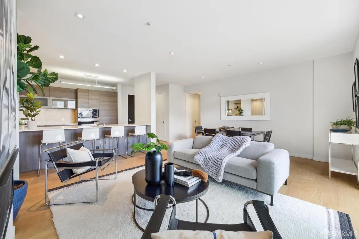 Northern California Real Estate | View 3590 20th Street, 304 | 3 Beds, 2 Baths