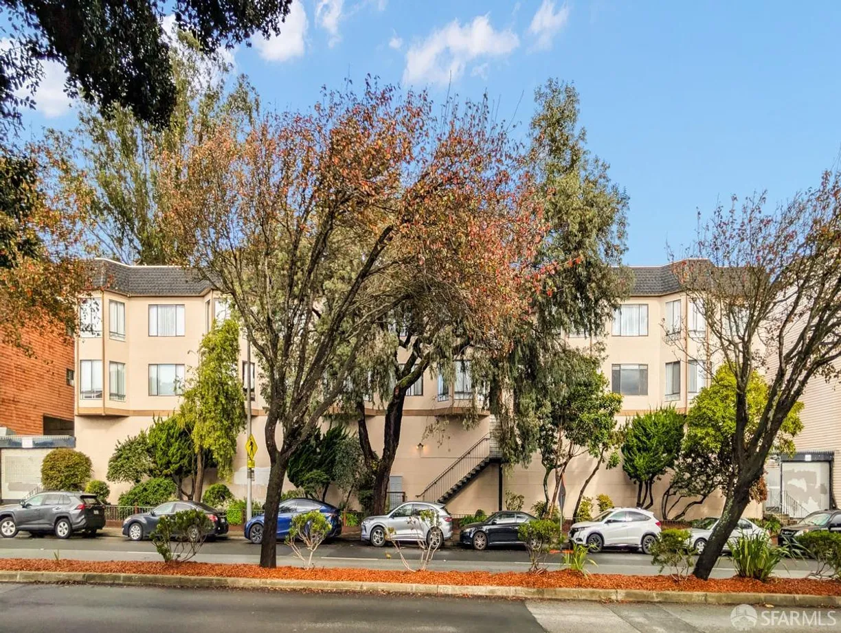 Northern California Real Estate | View 370 Monterey Boulevard, 311 | 1 Bed, 1 Bath