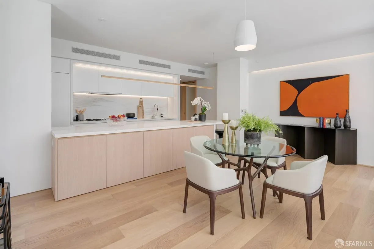 Northern California Real Estate | View 1 Steuart Lane, 605 | Listing
