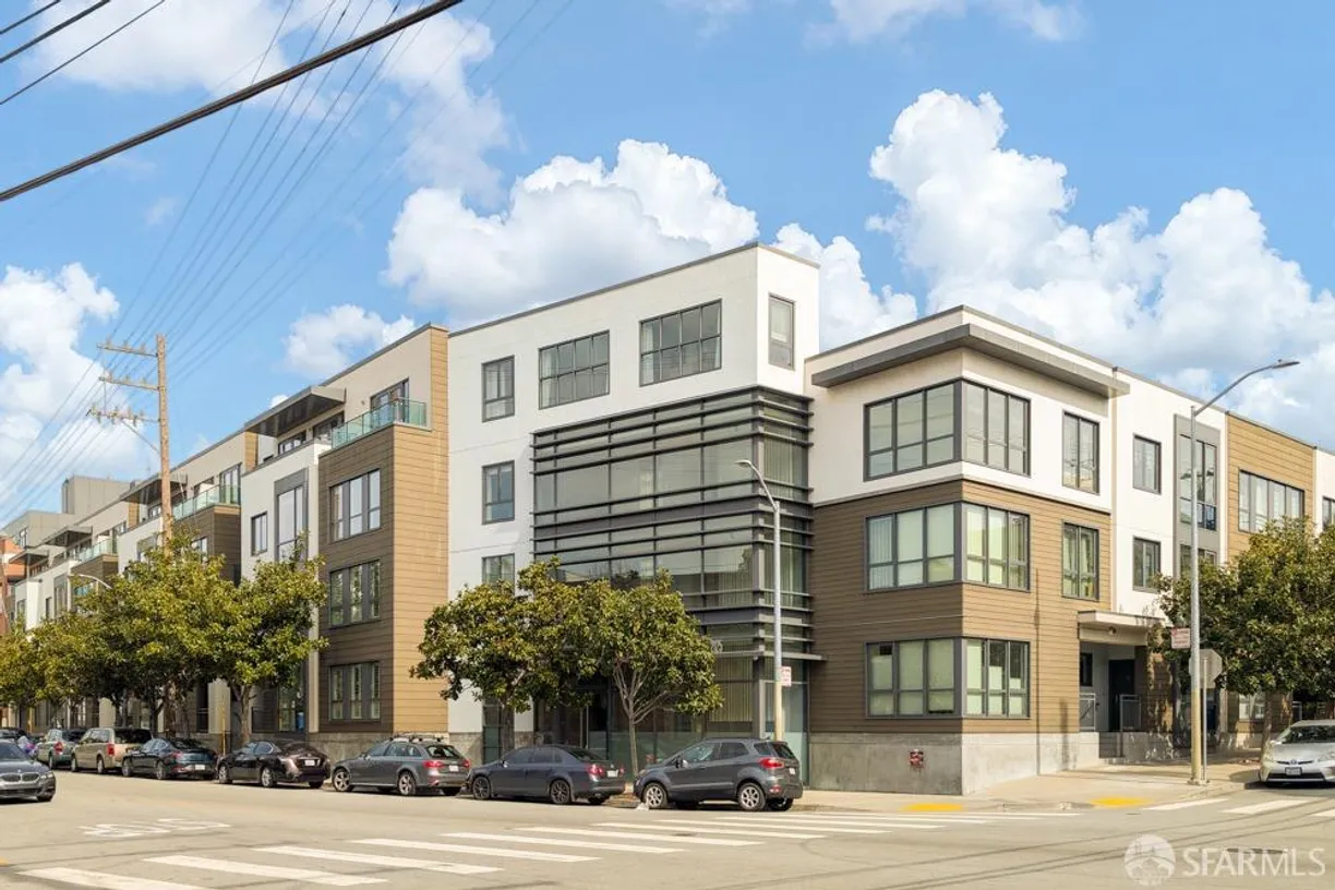 Northern California Real Estate | View 2125 Bryant Street, 6 | 2 Beds, 2 Baths
