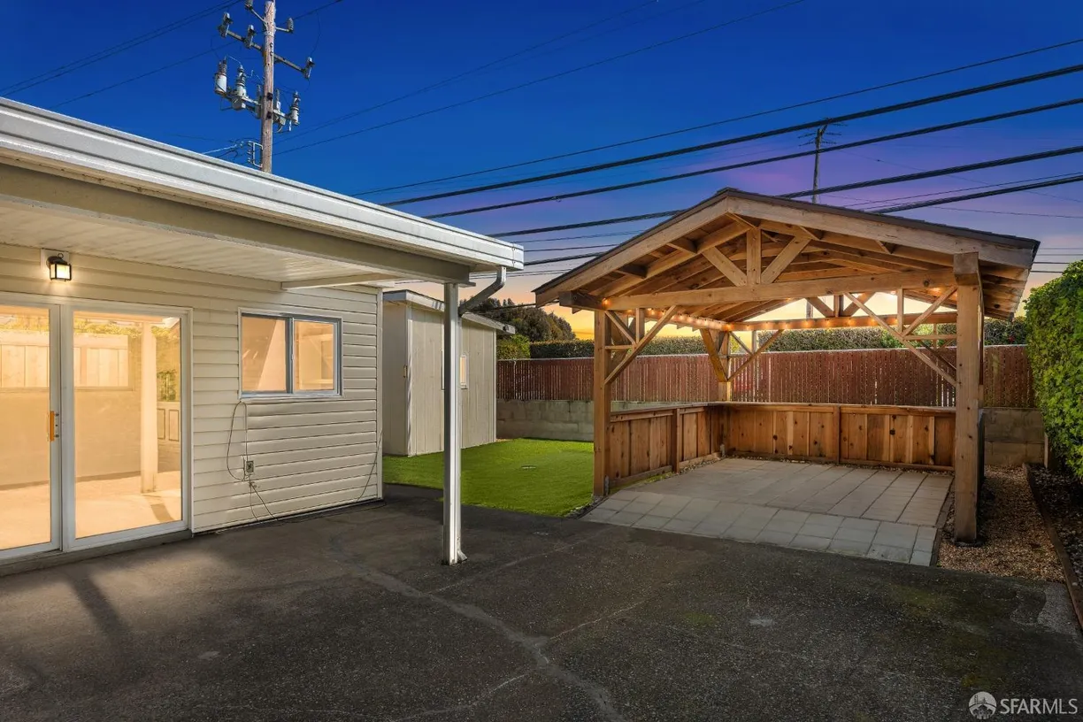 Northern California Real Estate | View 141 Francisco Drive | 4 Beds, 2 Baths