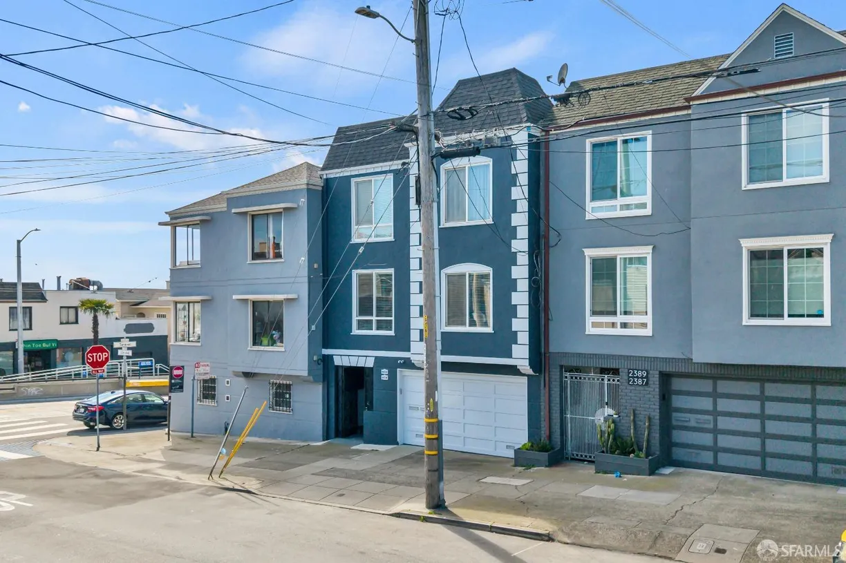 Northern California Real Estate | View 2391-2393 30th Avenue | 4 Beds, 2 Baths