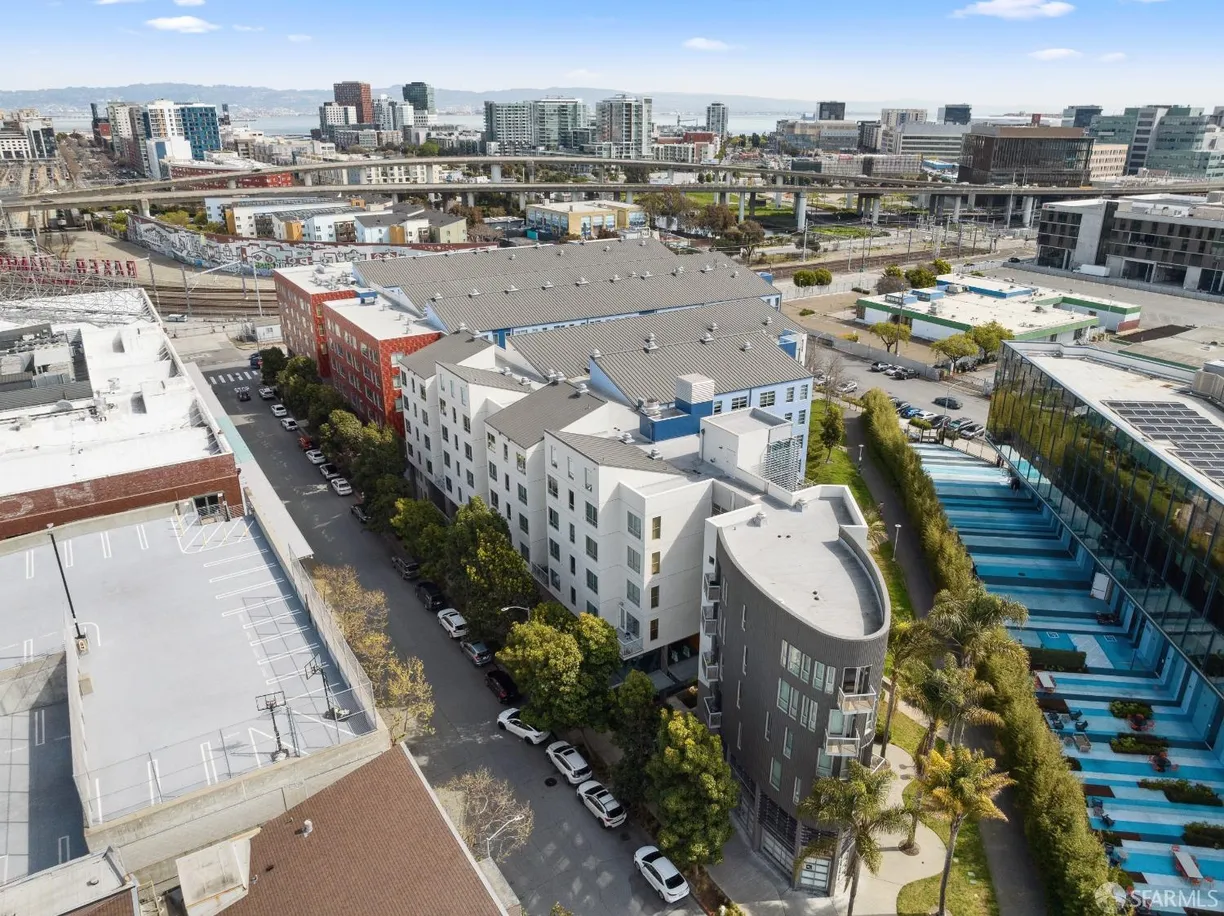 Northern California Real Estate | View 888 7th Street, 231 | 1 Bed, 1 Bath
