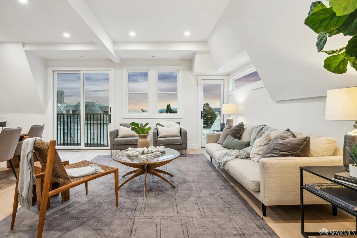 Northern California Real Estate | View 2315 Sacramento Street, 4 | 1 Bed, 1 Bath