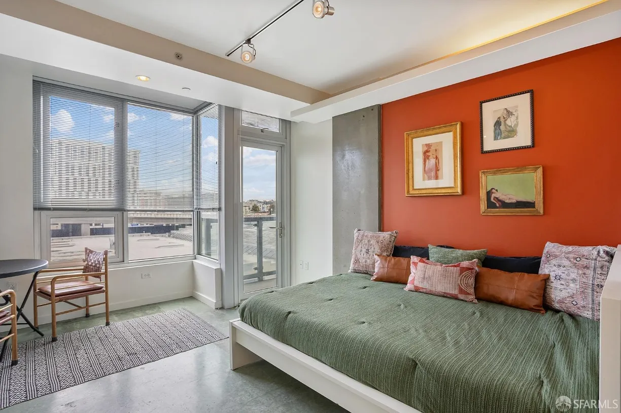 Northern California Real Estate | View 766 Harrison Street, 413 | 1 Bath
