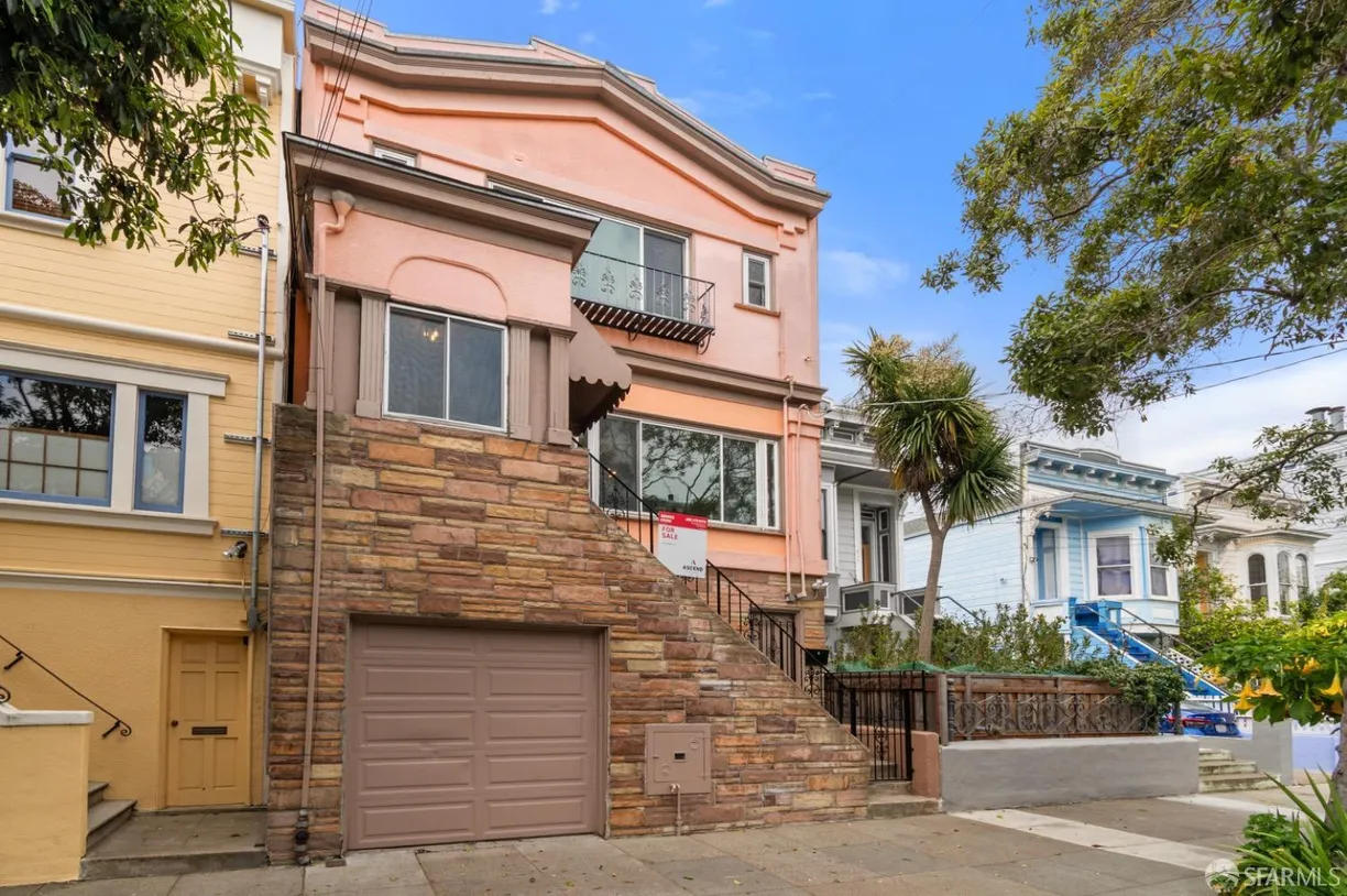 Northern California Real Estate | View 822 Shotwell Street | 5 Beds, 2 Baths