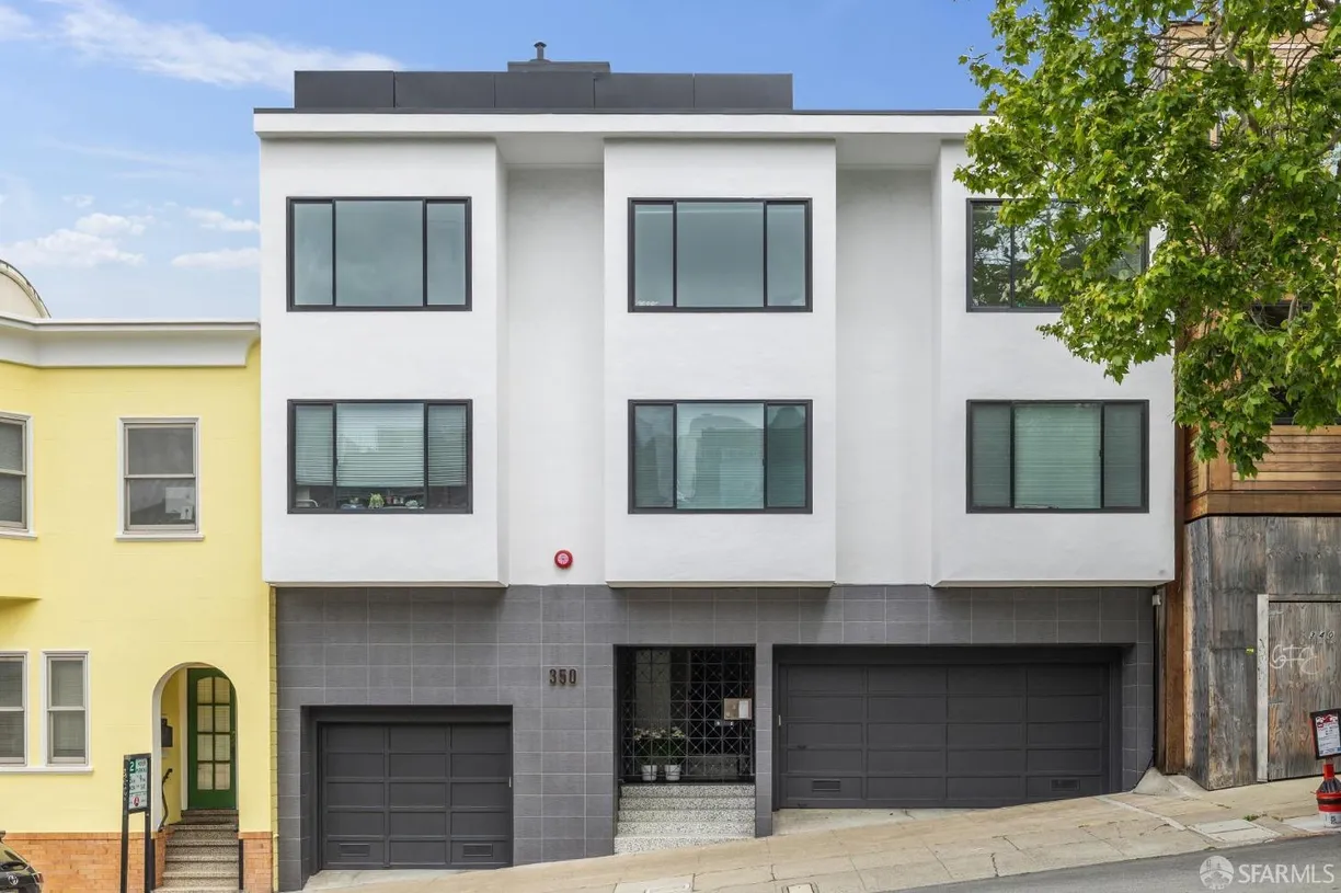 Northern California Real Estate | View 352 Chestnut Street | 3 Beds, 3 Baths