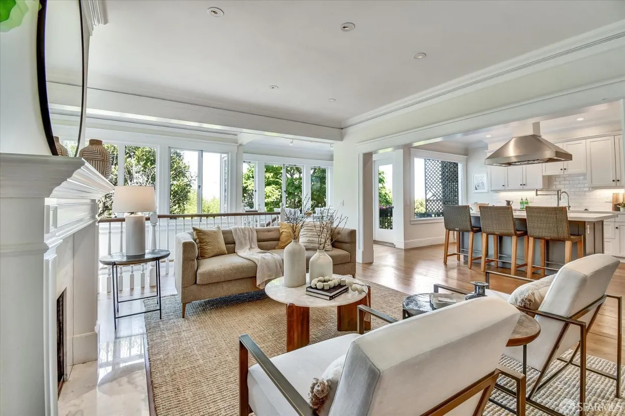 Northern California Real Estate | View 1028 Lombard Street | Listing