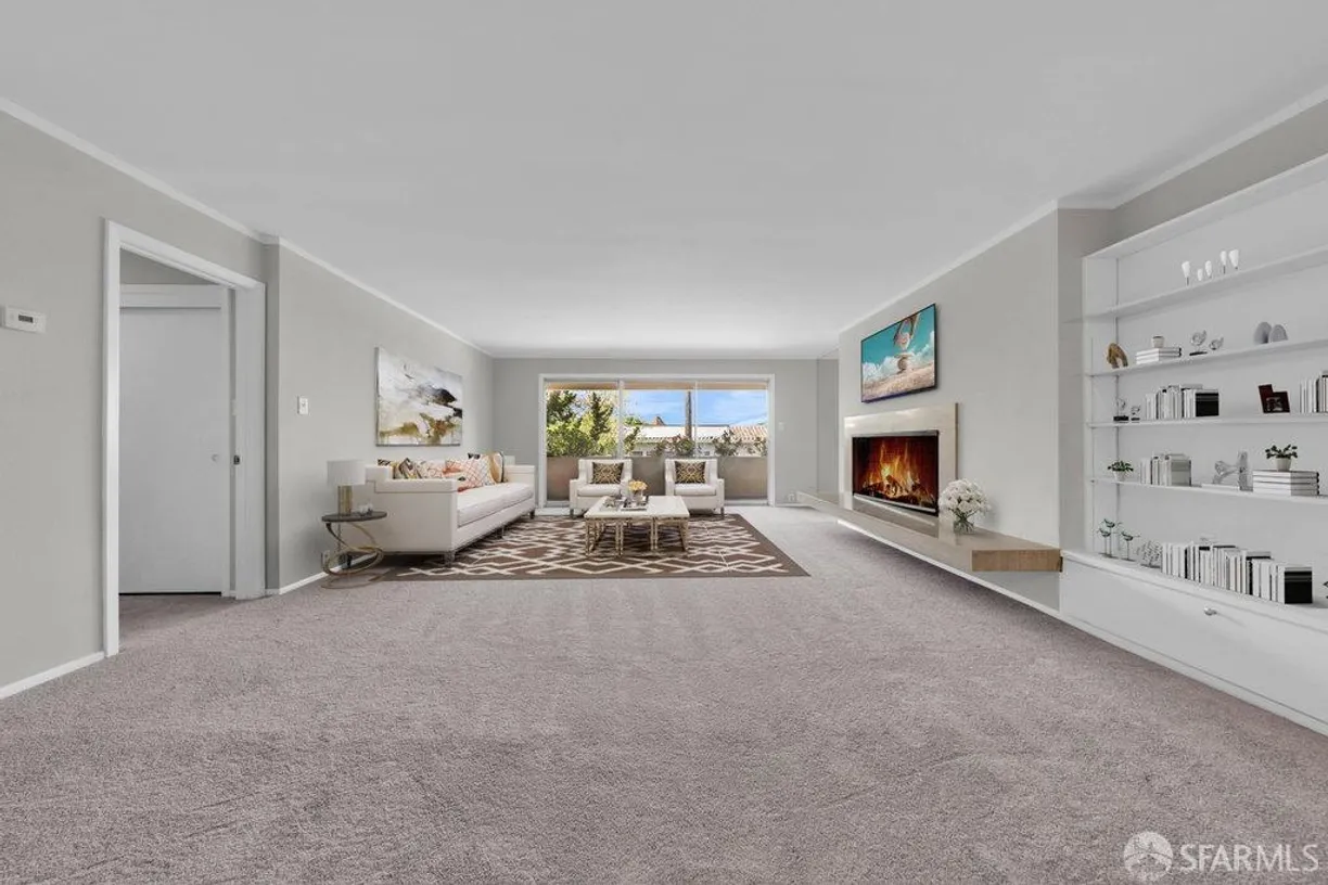 Northern California Real Estate | View 1401 Walnut Street, 1B | 2 Beds, 2 Baths