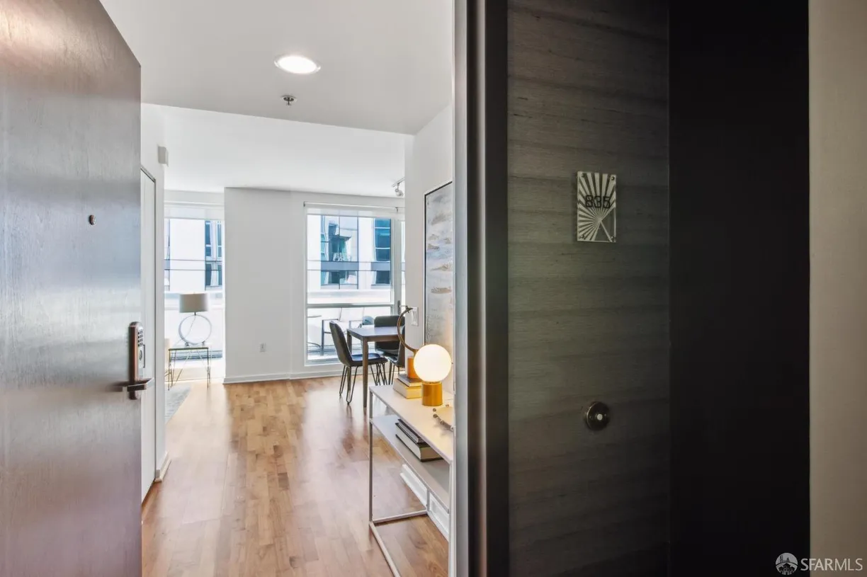 Northern California Real Estate | View 555 4th Street, 835 | 2 Beds, 2 Baths